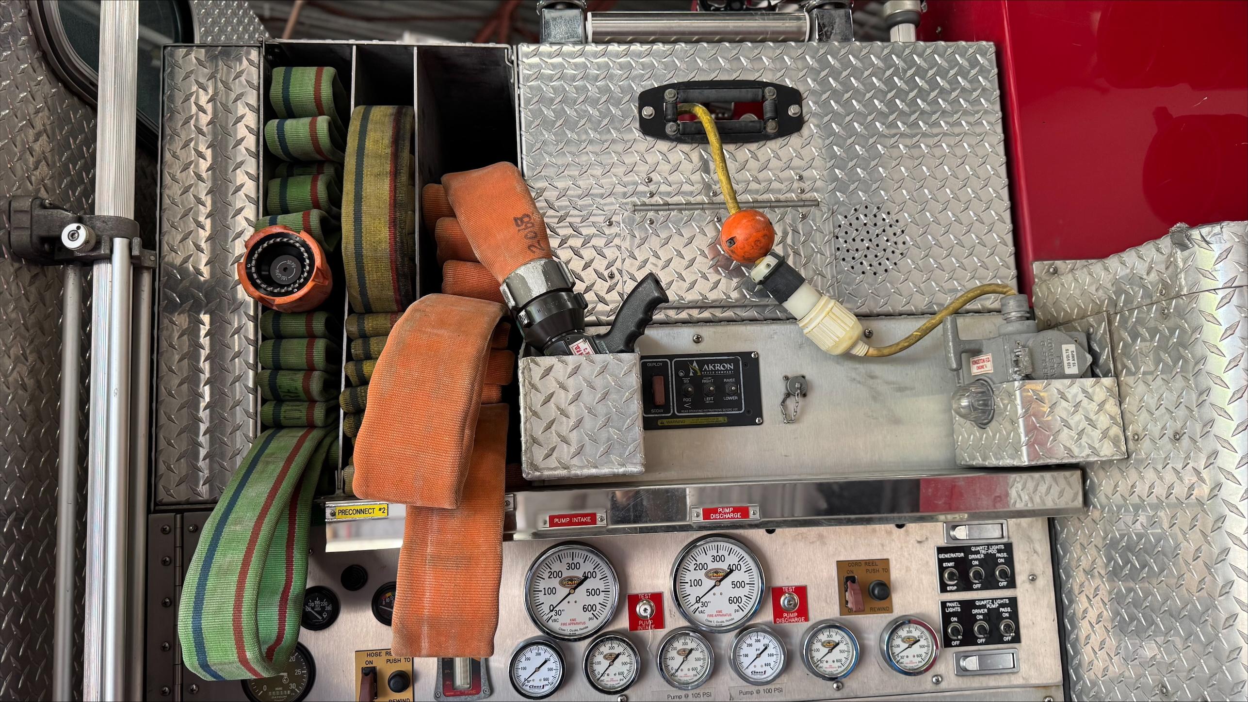 2002 KME Excel Engine, including equipment - image 8