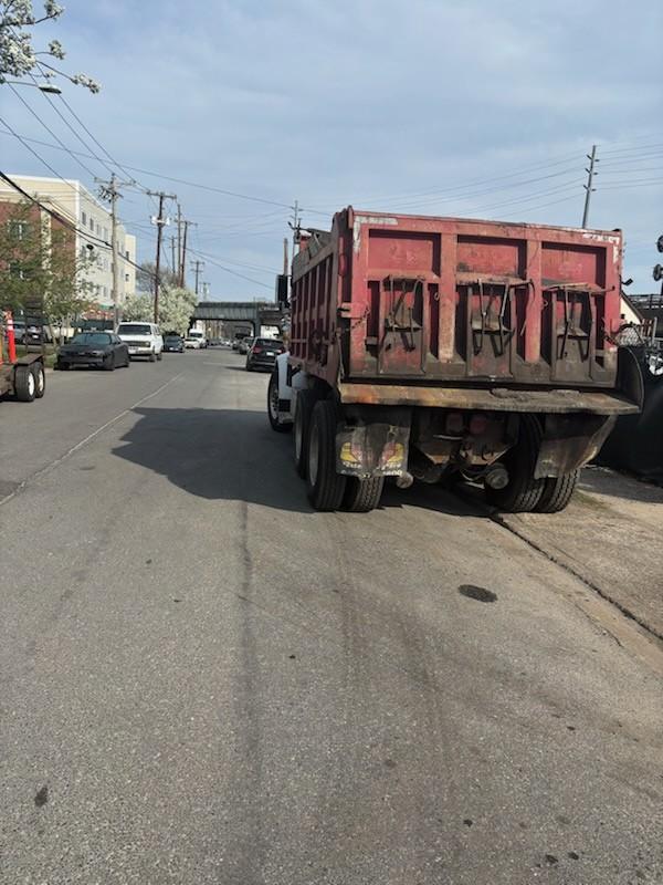 2004 Peterbilt 300 Dump Truck - image 4
