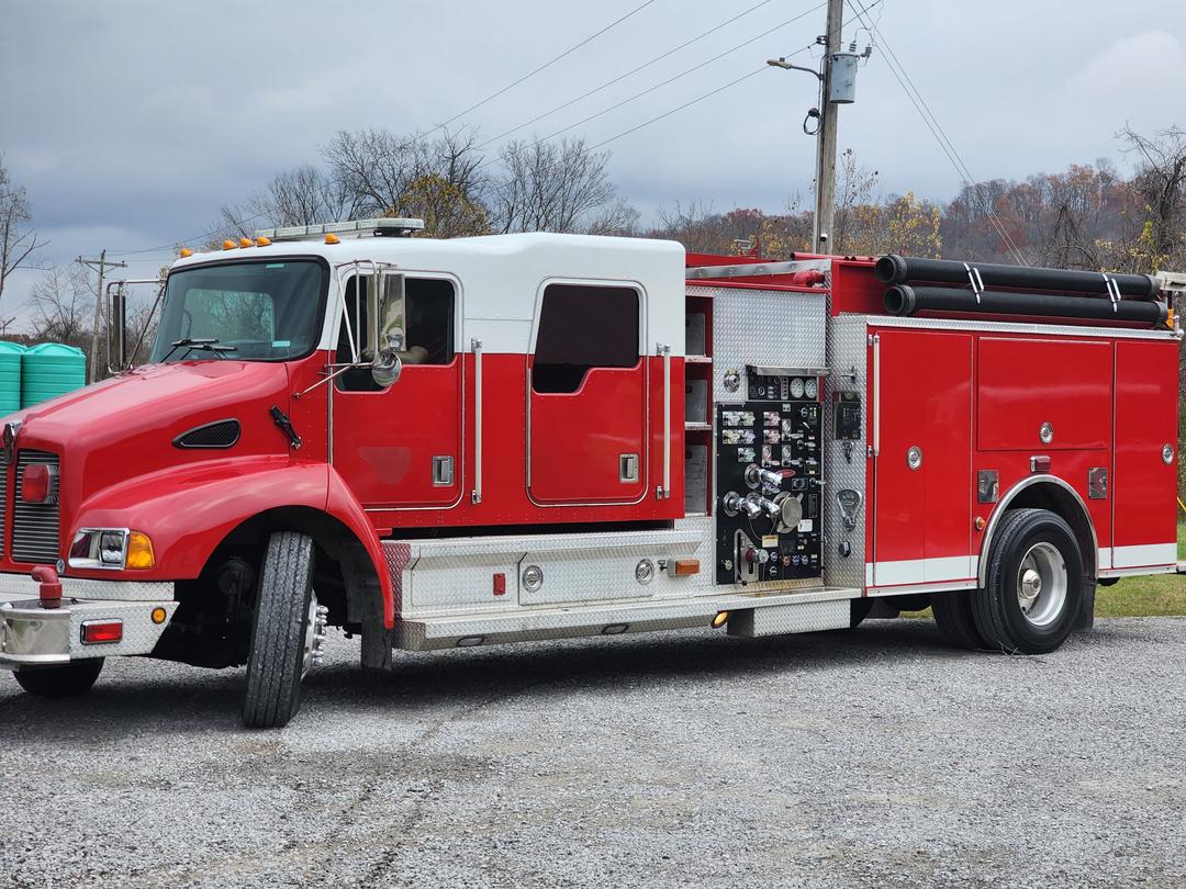 2002 Kenworth T-300