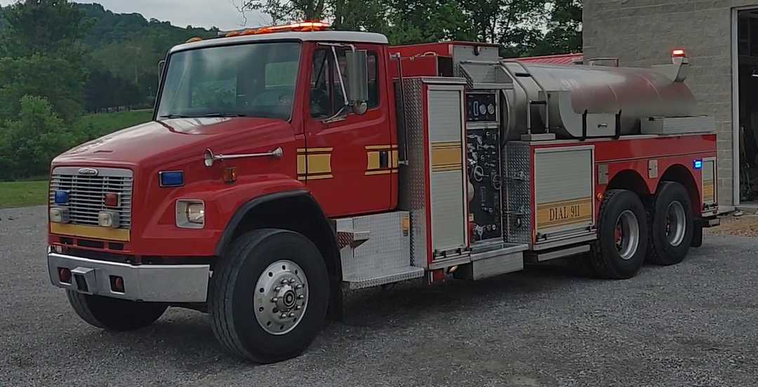 2003 FL80 Pierce Tanker 750/2000 (Warranty)
