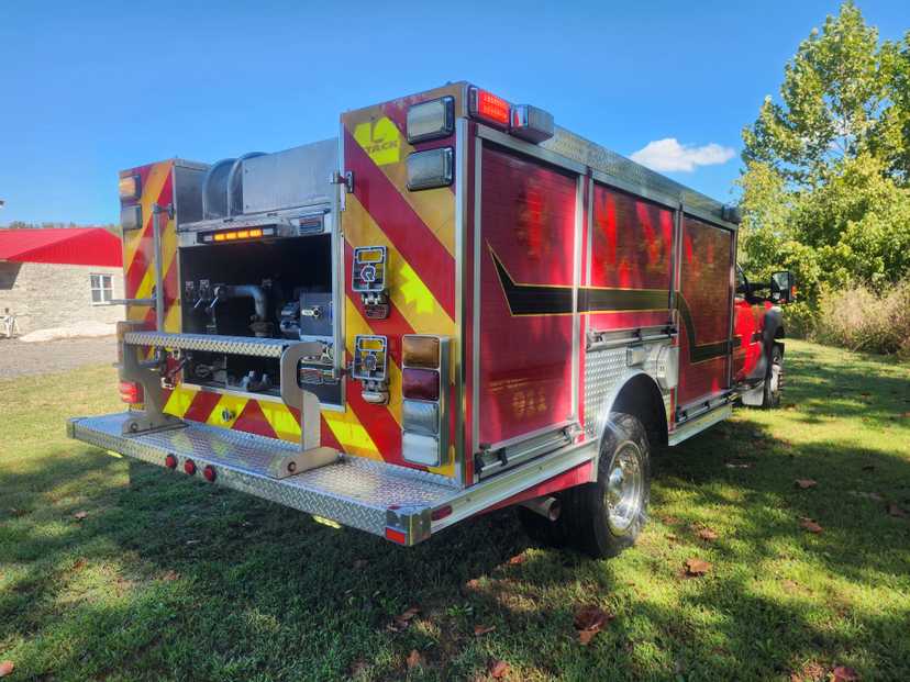 2014 Rosenbauer Ford 4x4 Quick Attack — photo 4