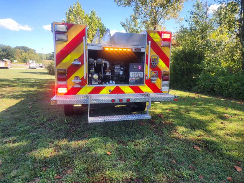 2014 Rosenbauer Ford 4x4 Quick Attack — photo 5