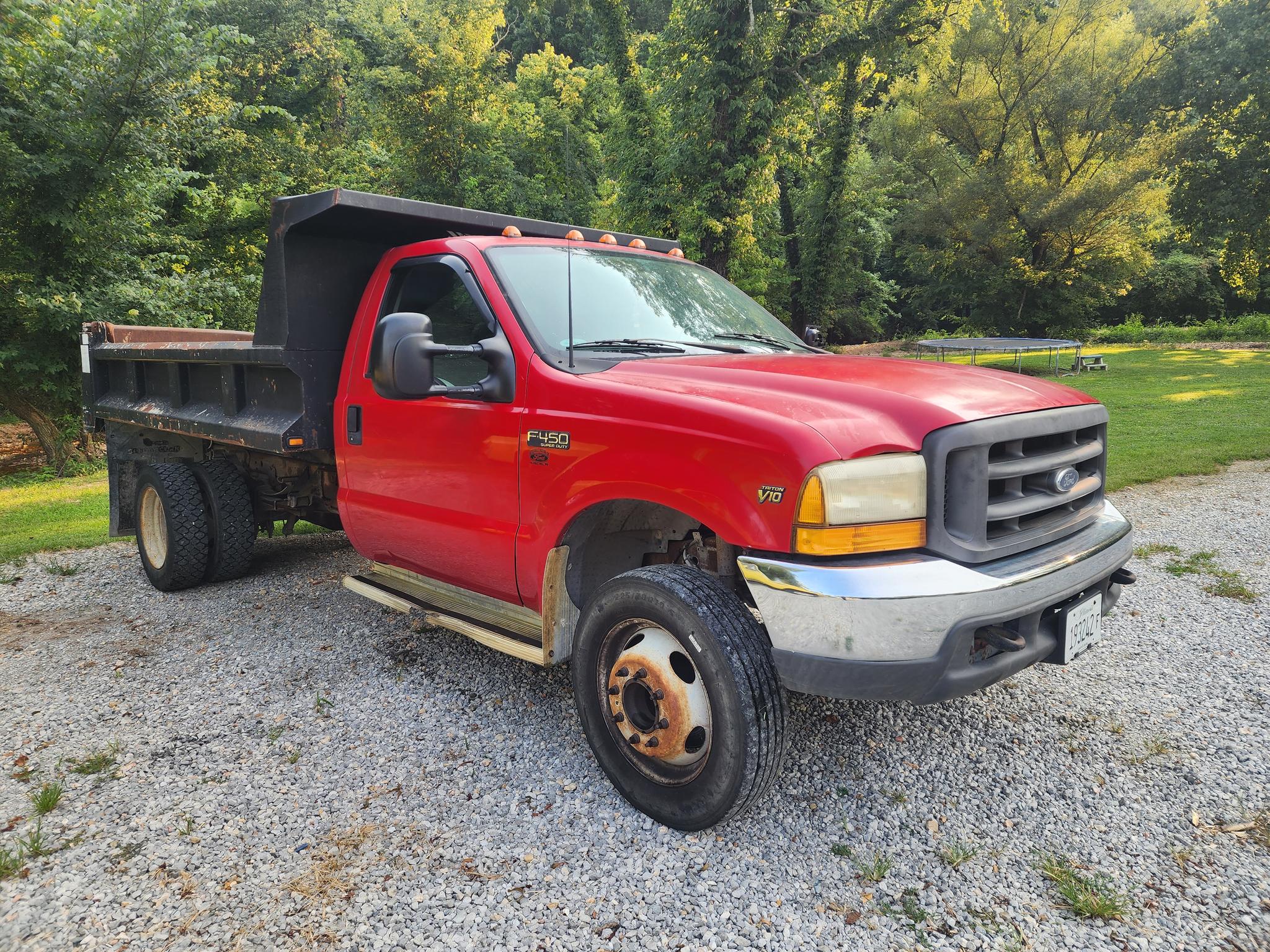 2000 Ford F450 Dump Truck - image 1
