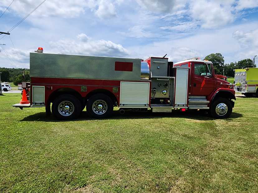 2003 Pierce Freightliner Tanker — photo 6