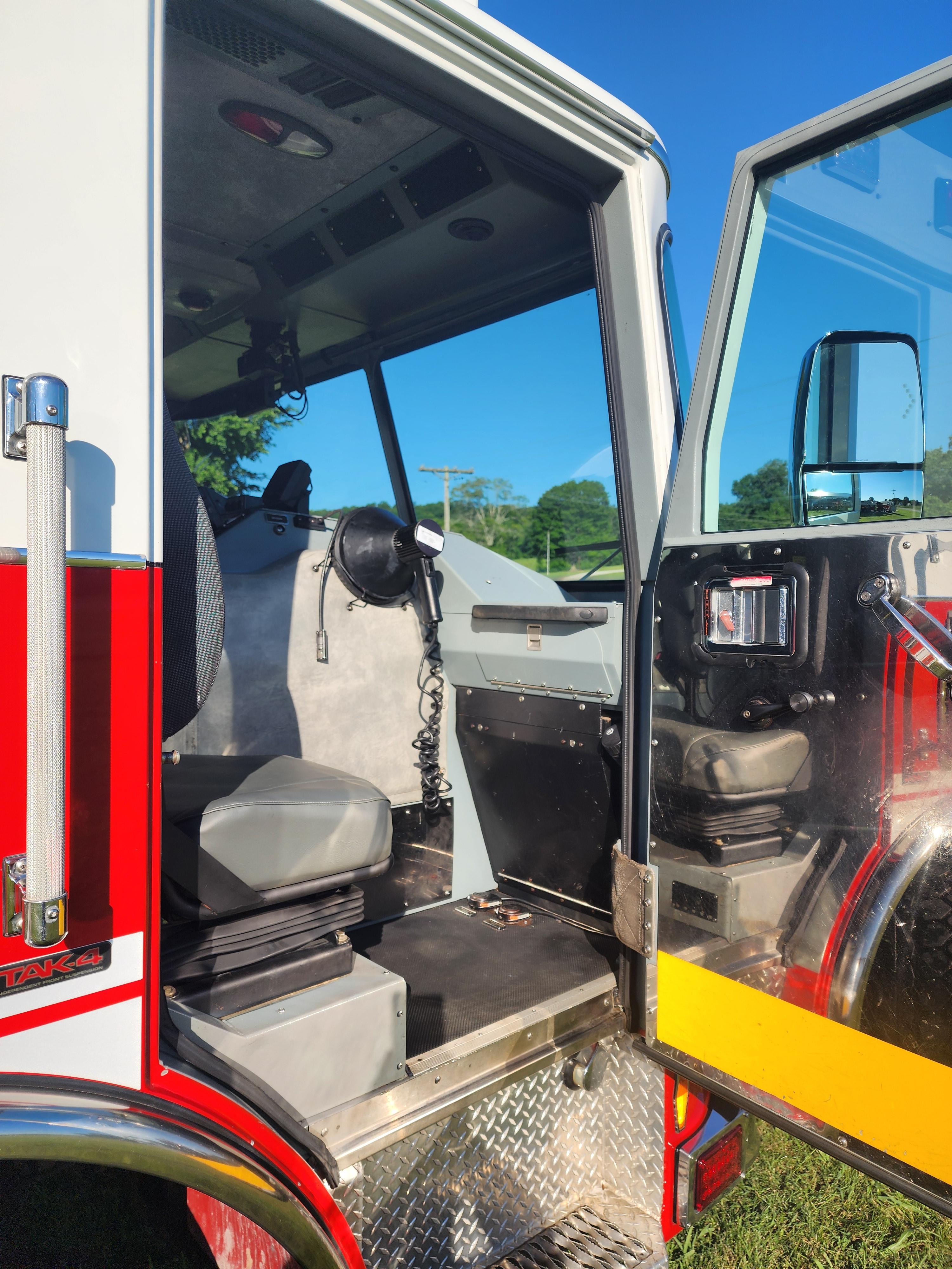 2006 Pierce Arrow XT Pumper Tanker - image 18