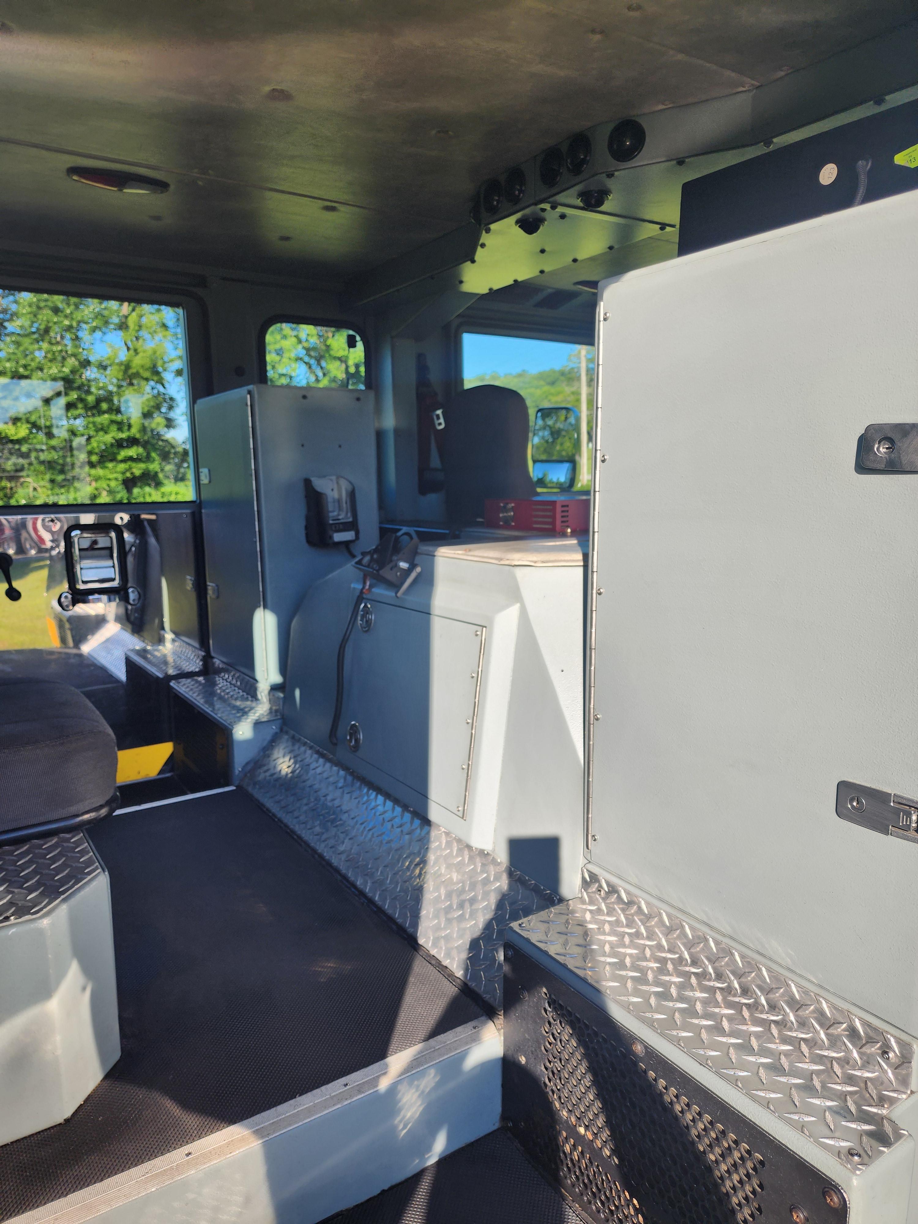 2006 Pierce Arrow XT Pumper Tanker - image 21