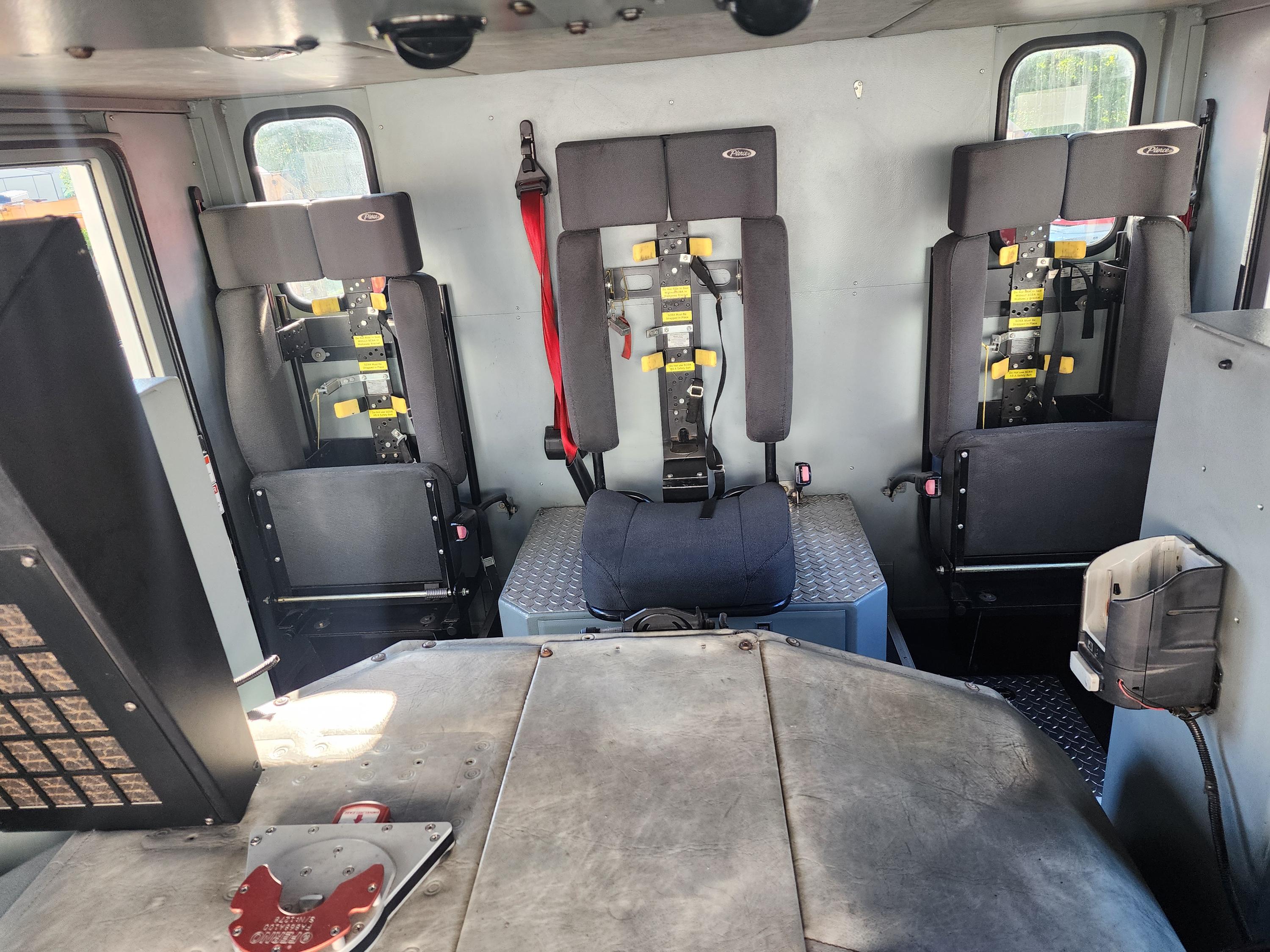2006 Pierce Arrow XT Pumper Tanker - image 20