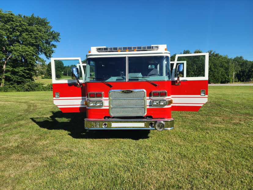2006 Pierce Arrow XT Pumper Tanker — photo 7