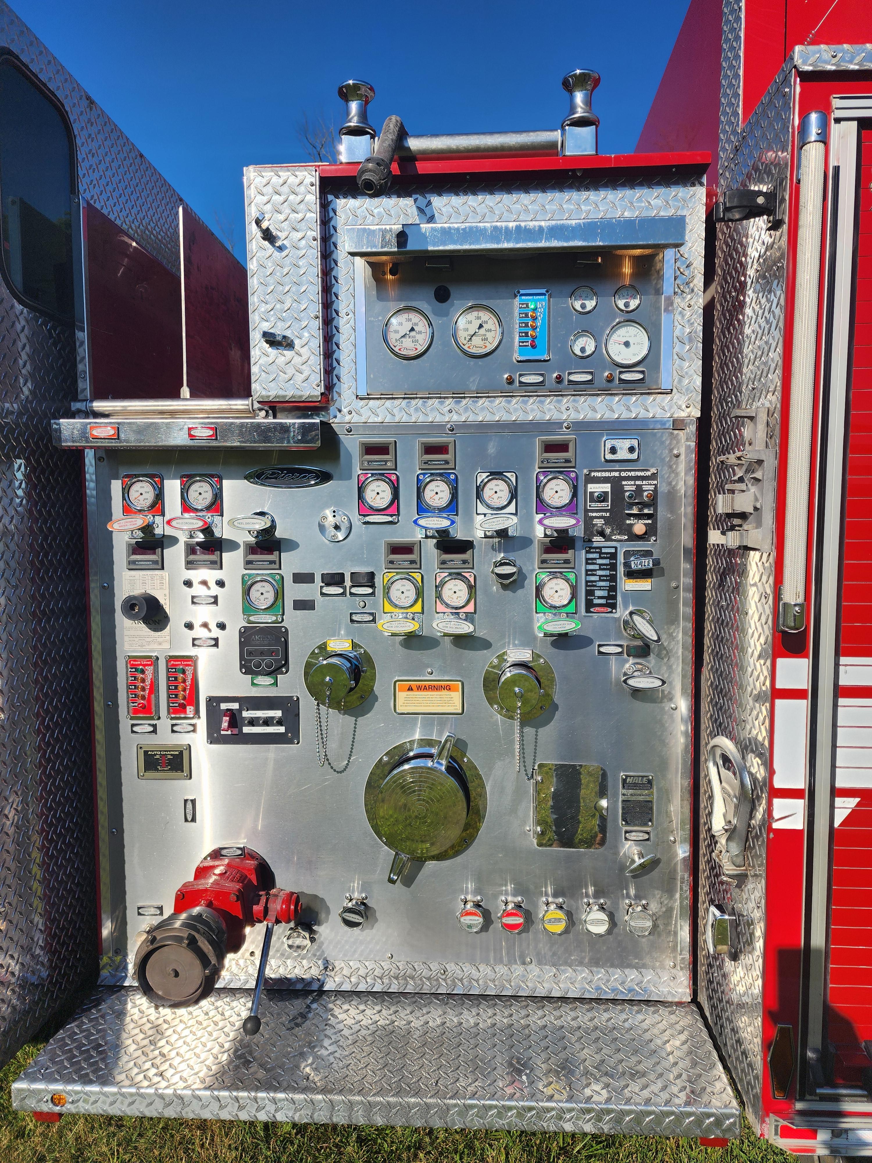 2006 Pierce Arrow XT Pumper Tanker - image 14
