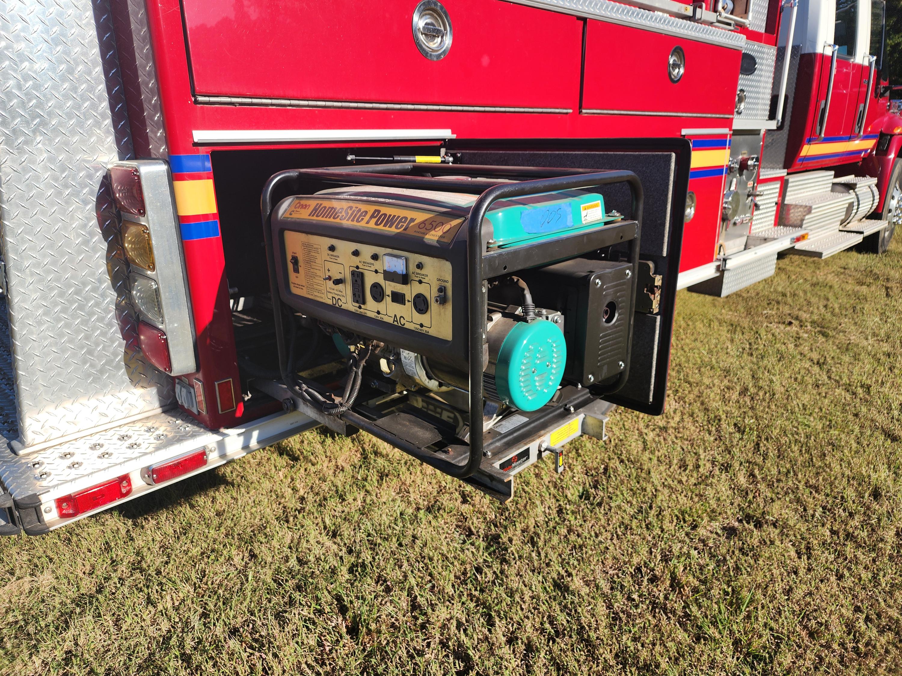 2012 E-One International Pumper - image 10
