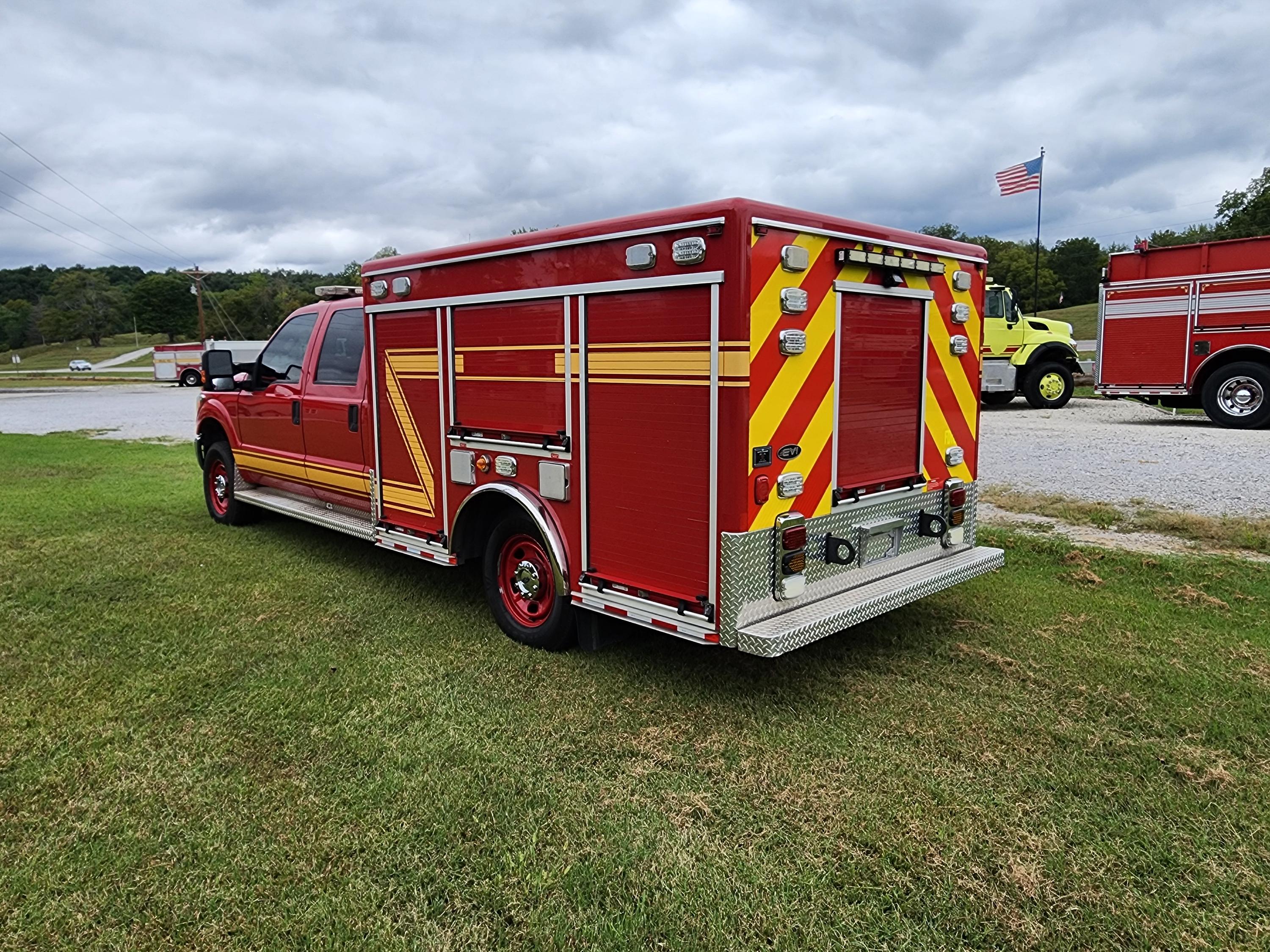 2015 EVI Ford 4x4 Light Rescue - image 6