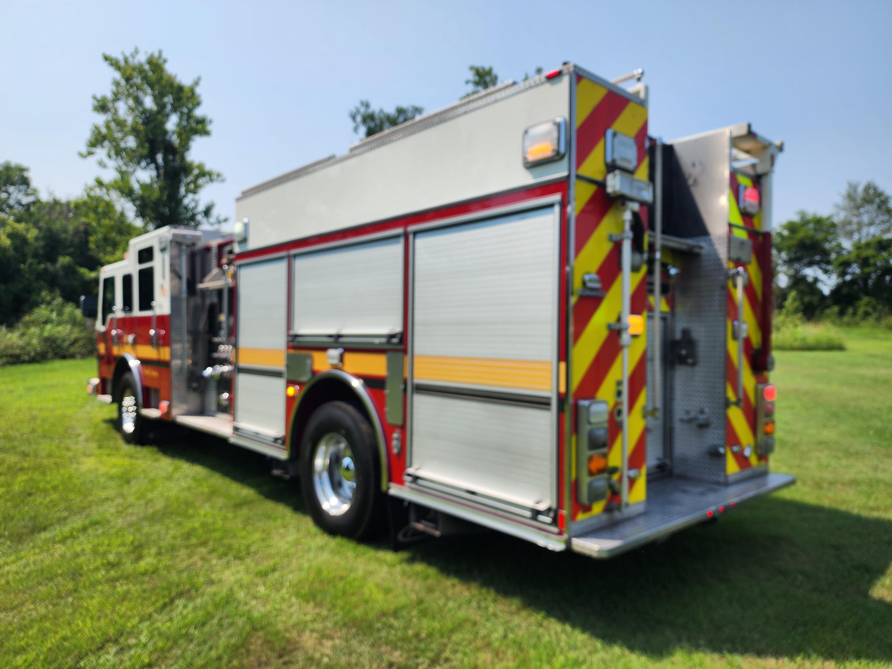 2015 Pierce Impel Pumper - image 9
