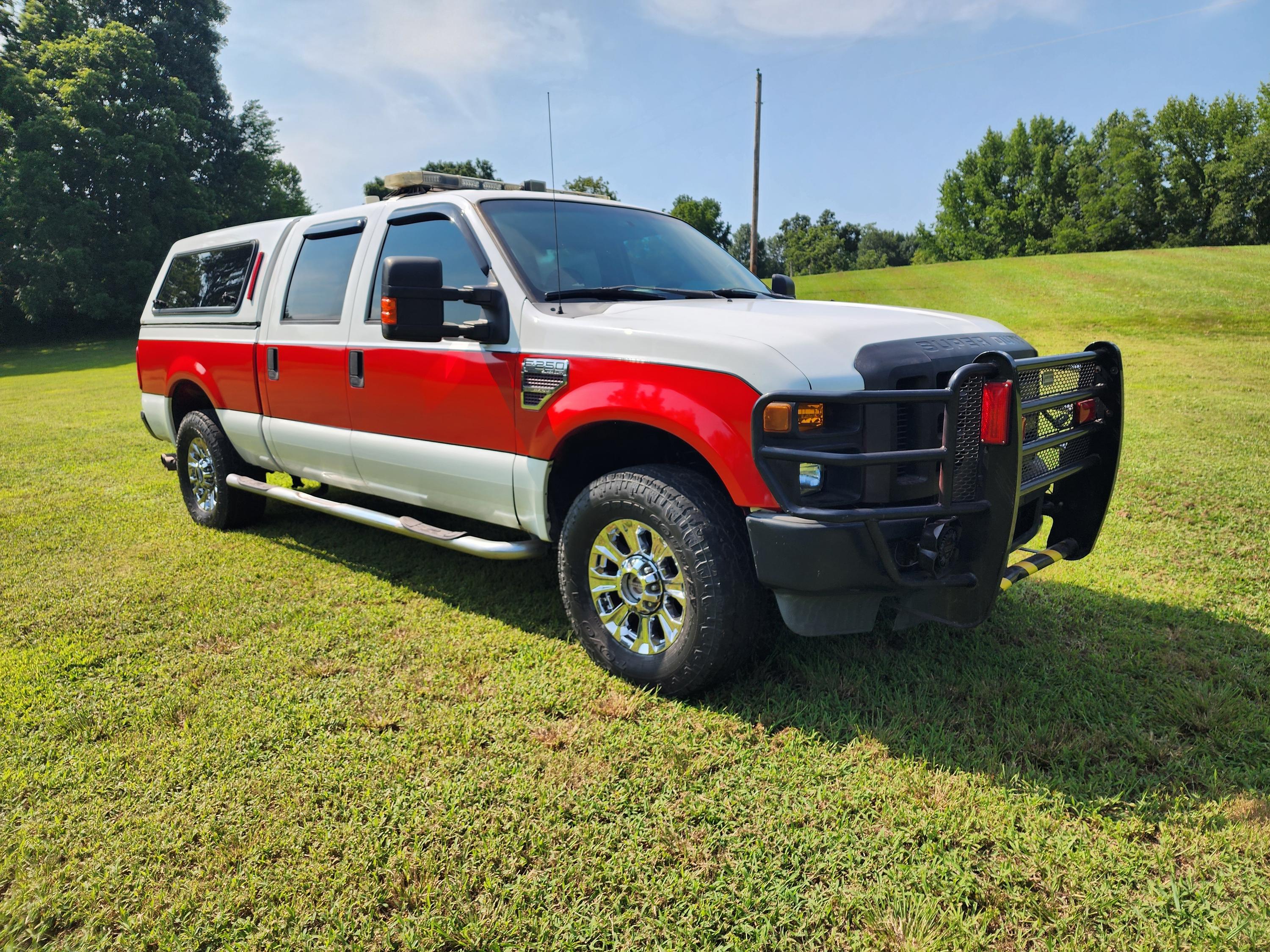 2009 Ford F250 4x4 Command Truck - image 6