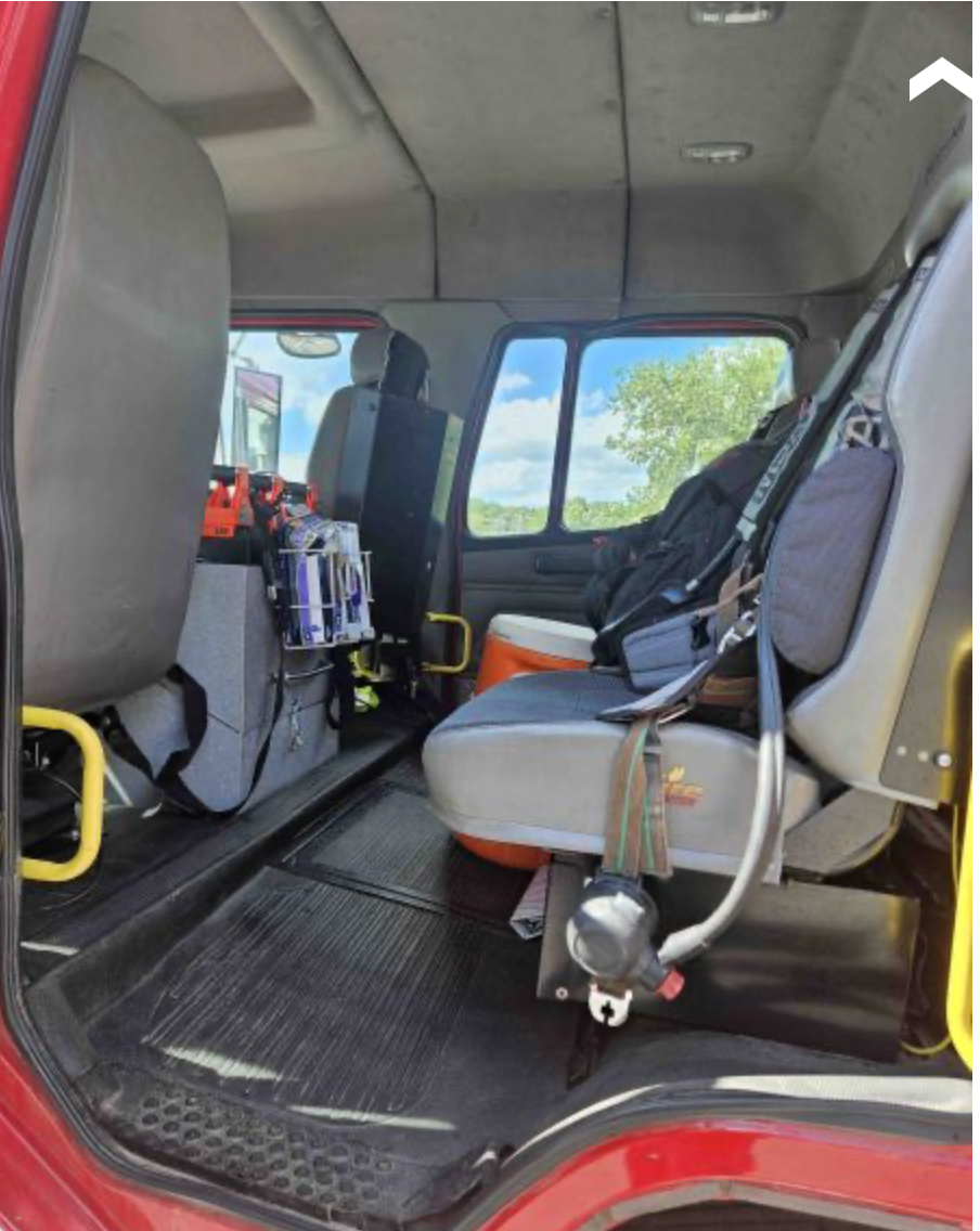 2003 Metalfab Freightliner Pumper - image 5