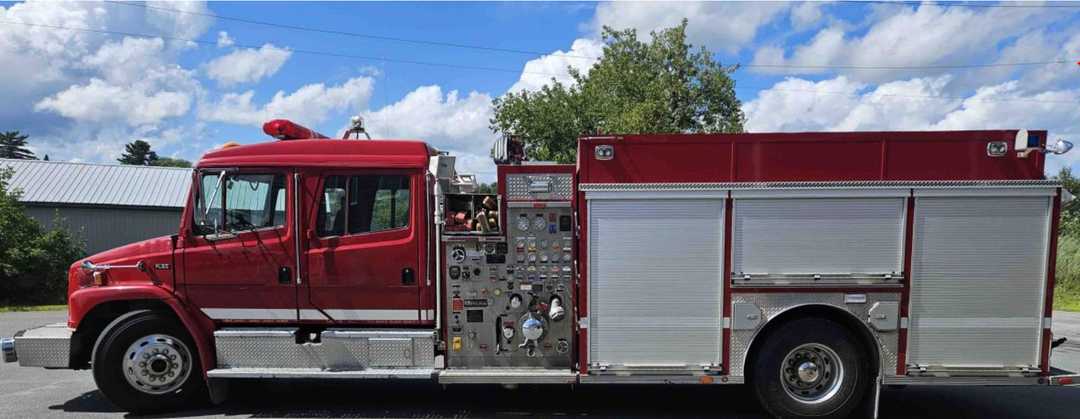 2003 Metalfab Freightliner Pumper