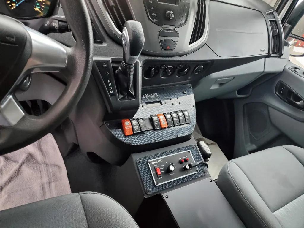 2016 Medix Ford Type II Ambulance - image 3