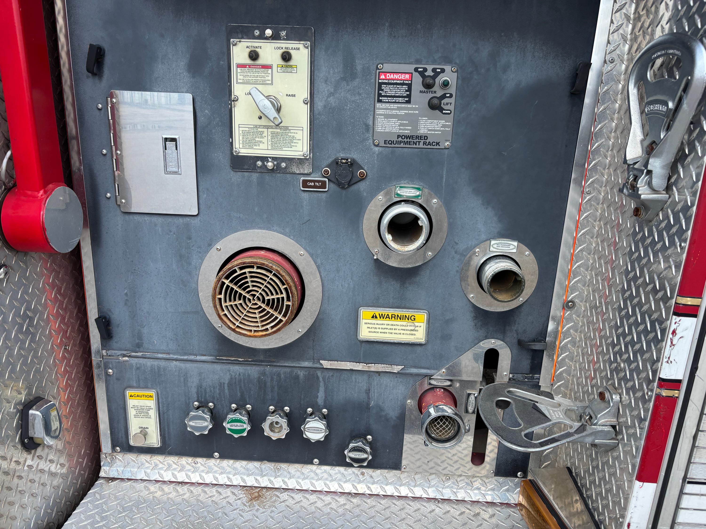 2001 Pierce Pumper - image 27