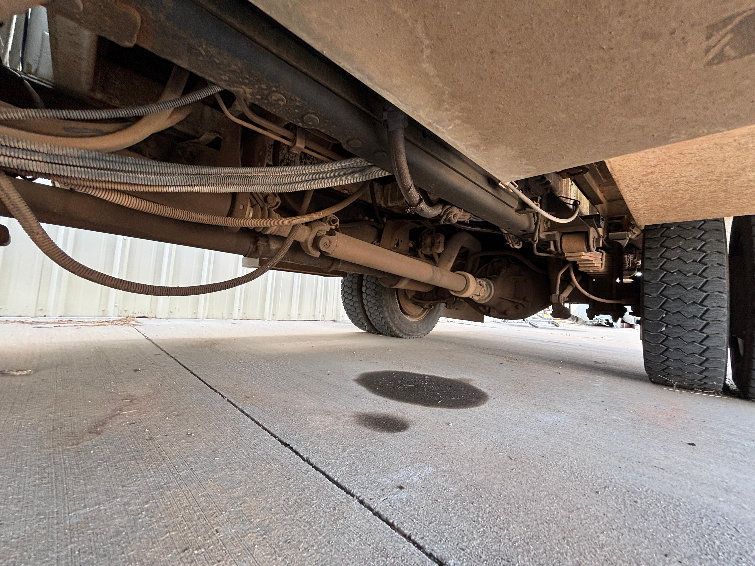 2008 Ford F550 Bucket - image 33