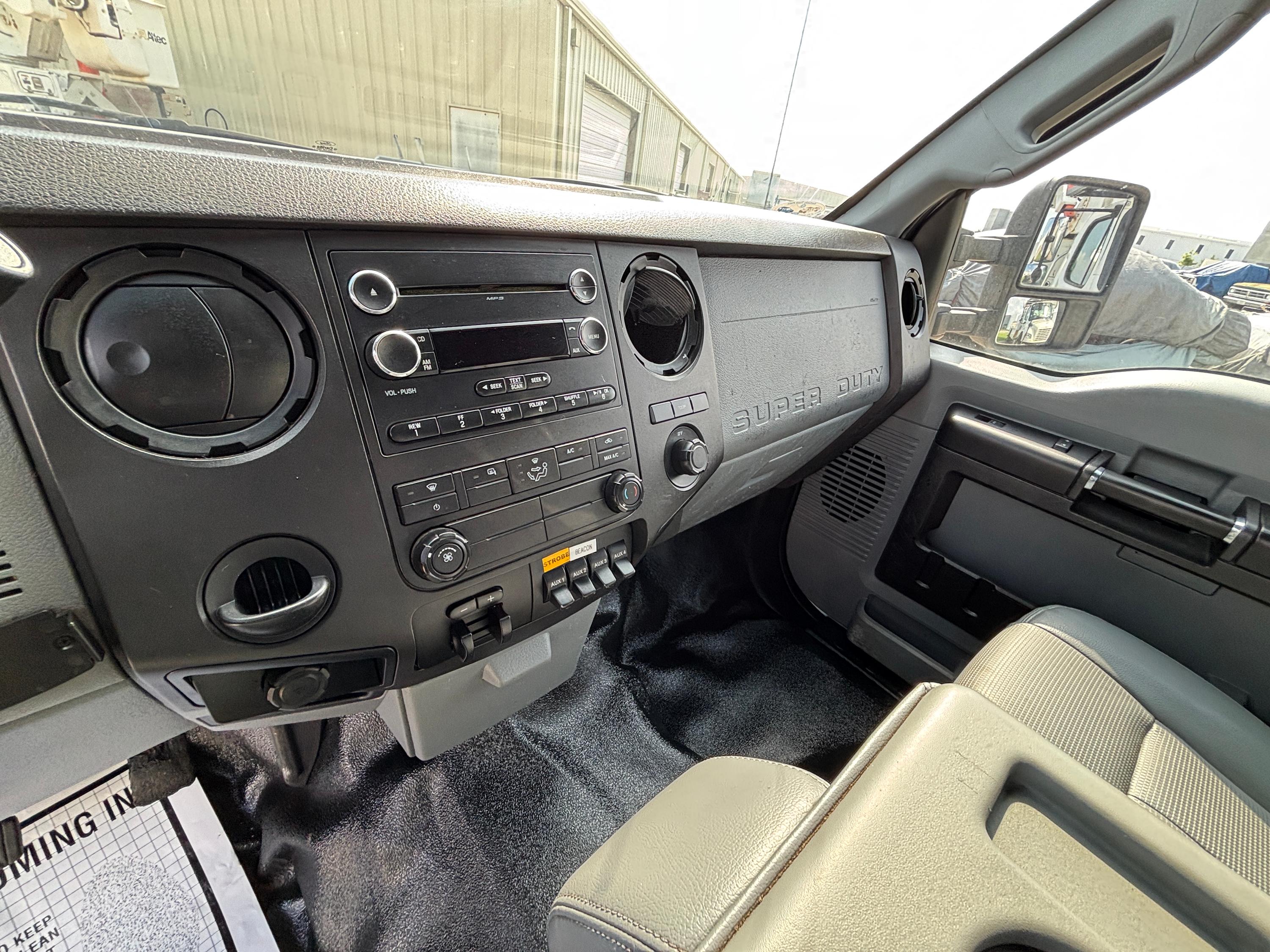 2015 Ford Crew Cab F550 Dump Body - image 10
