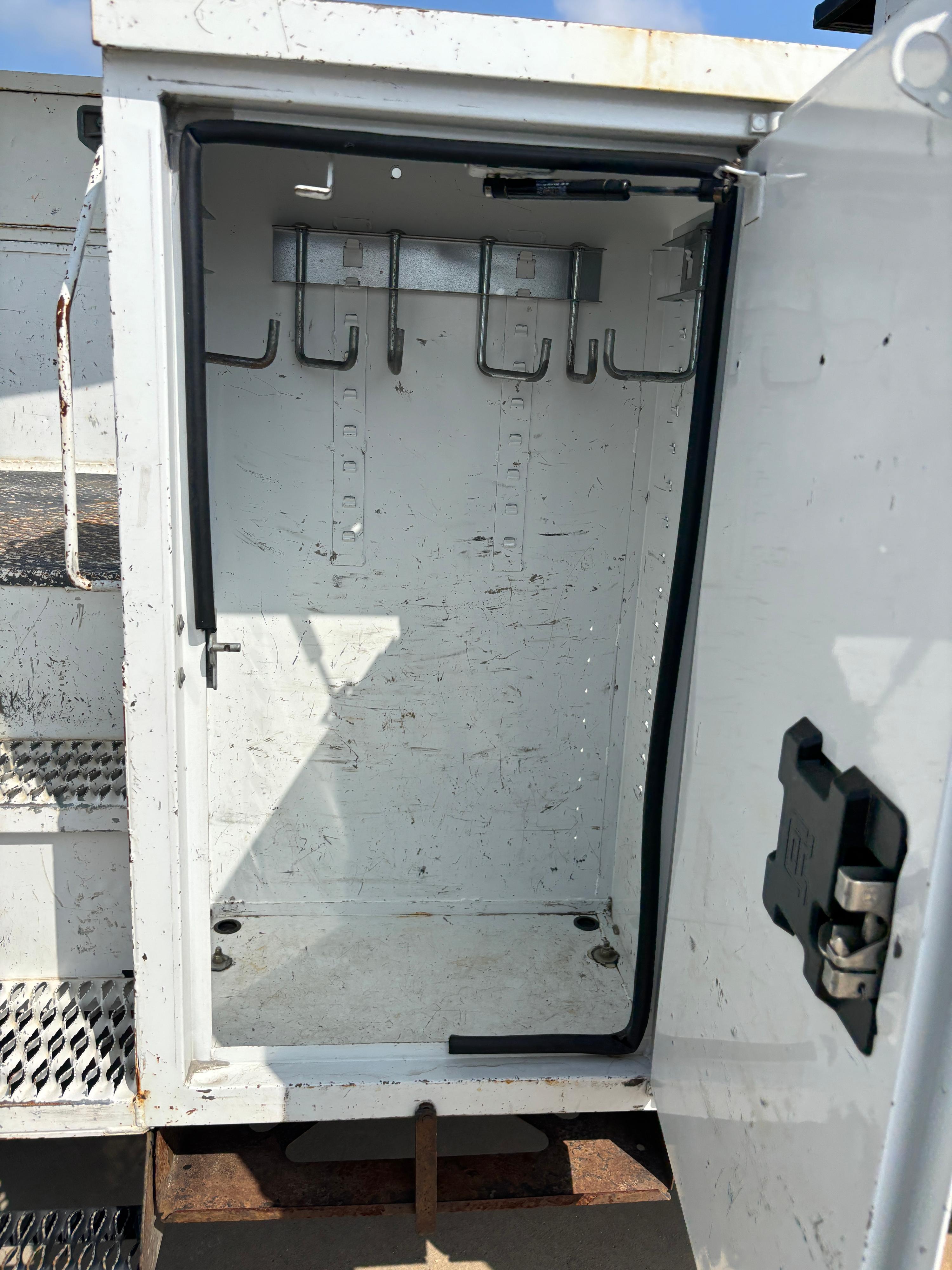 2015 Freightliner M2106 Bucket - image 18