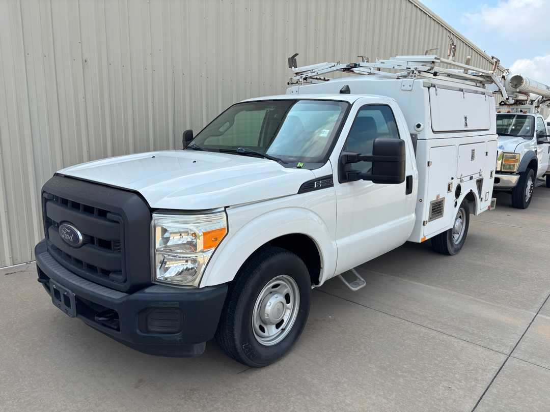 2013 Ford F-350 Utility