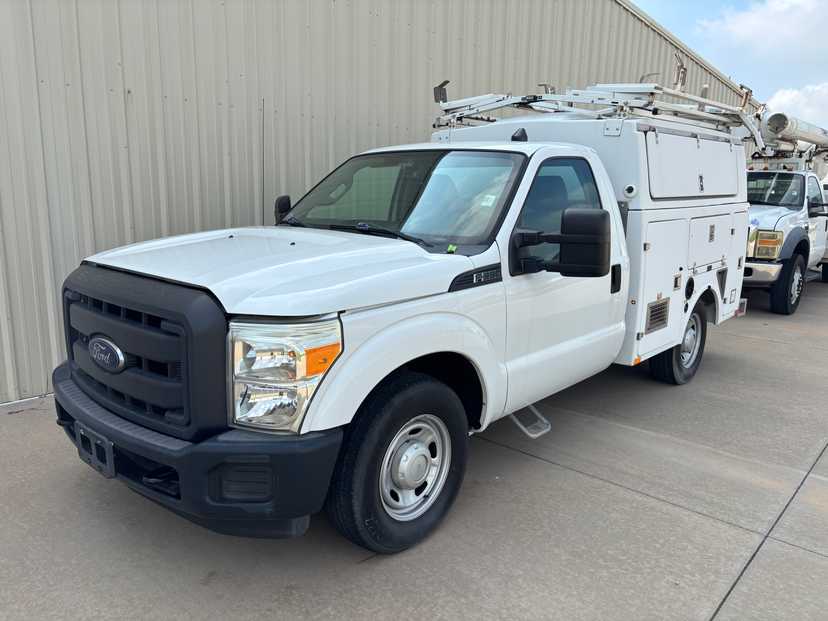 2013 Ford F-350 Utility