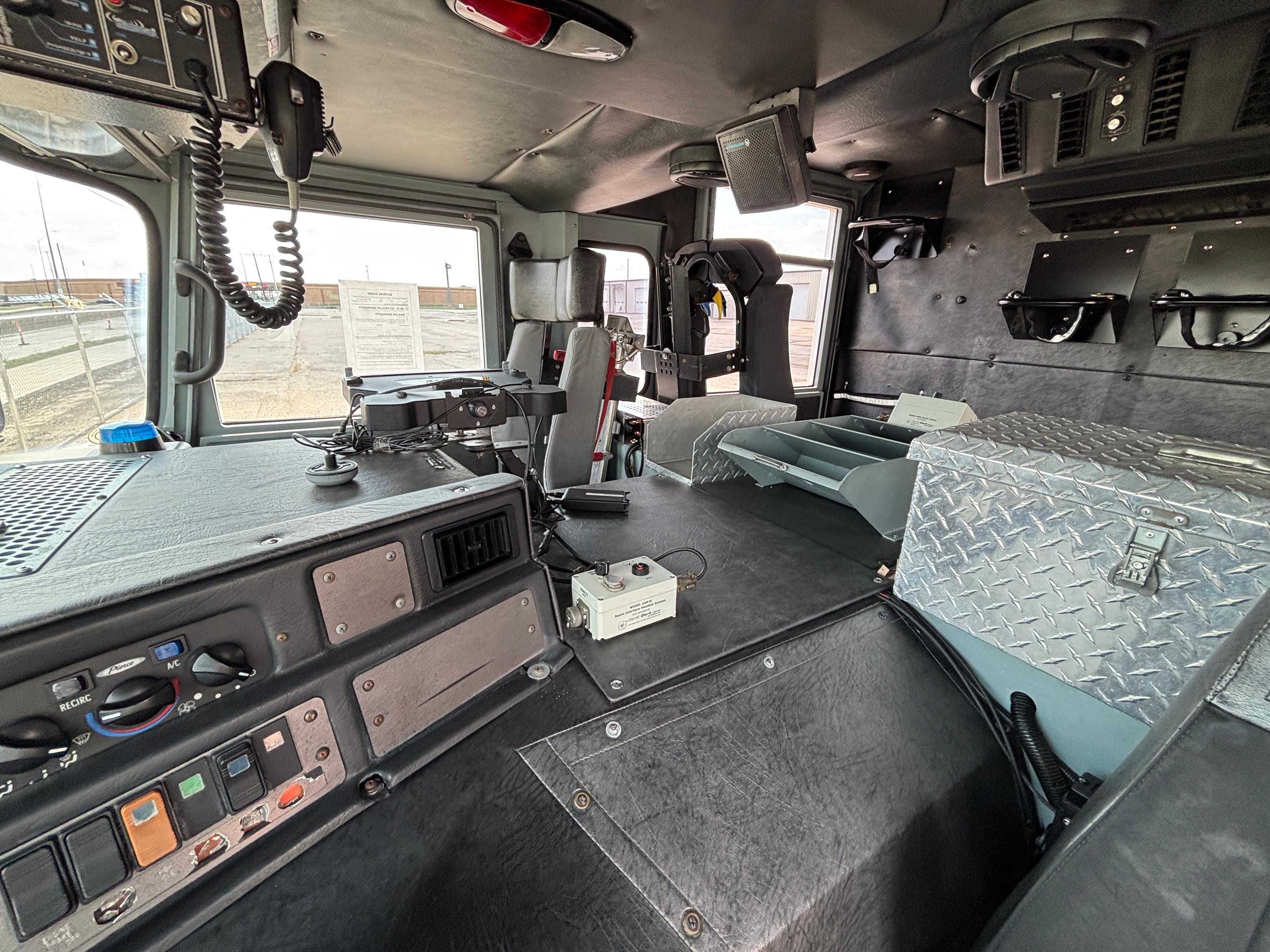 2001 Pierce Pumper - image 10