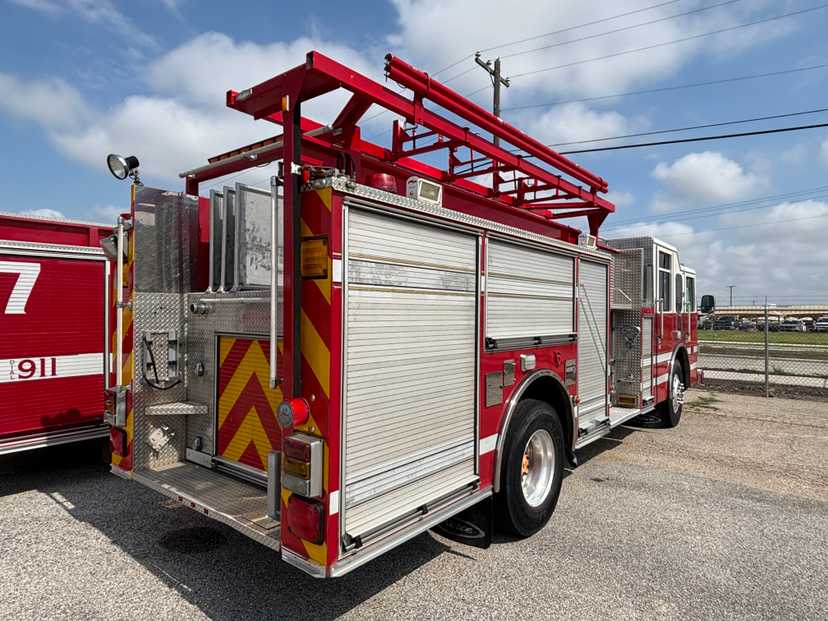 2001 Pierce Pumper — photo 4