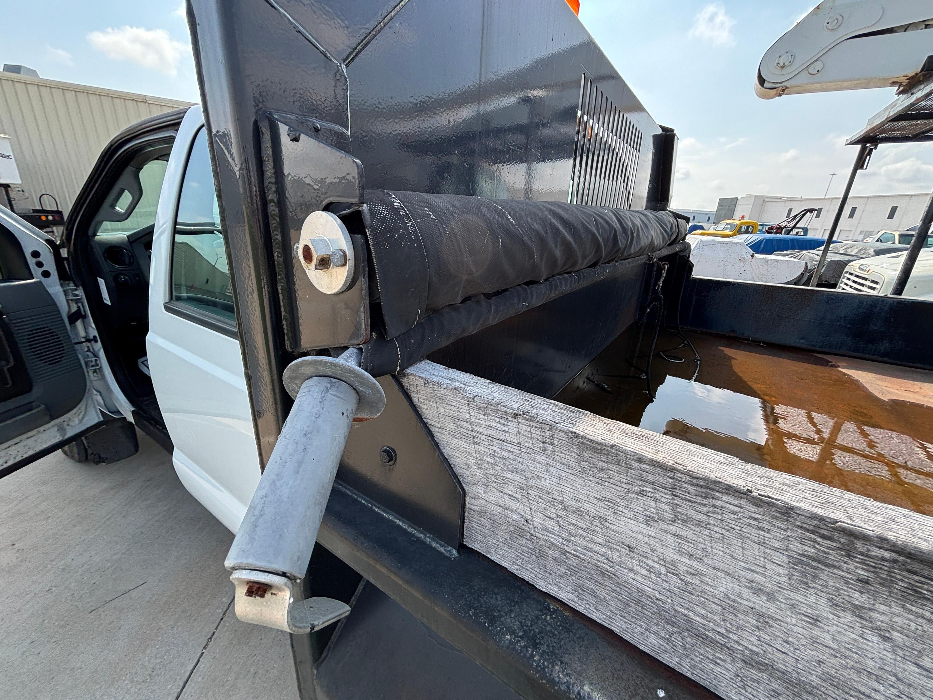 2015 Ford Crew Cab F550 Dump Body - image 15