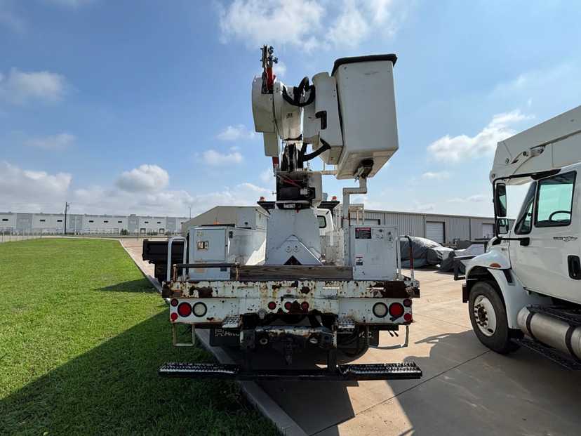 2015 Freightliner M2106 Bucket — photo 3