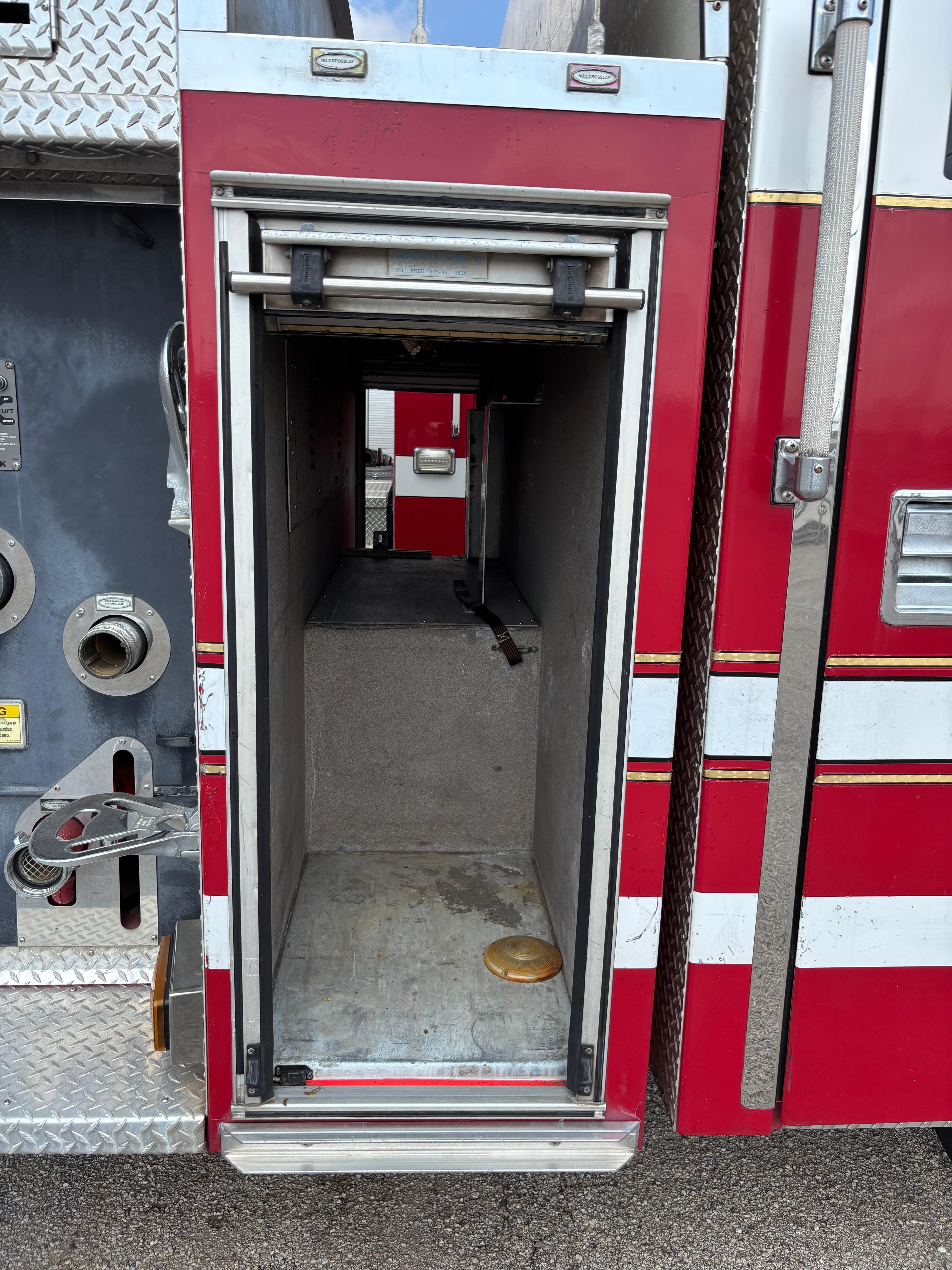 2001 Pierce Pumper - image 24