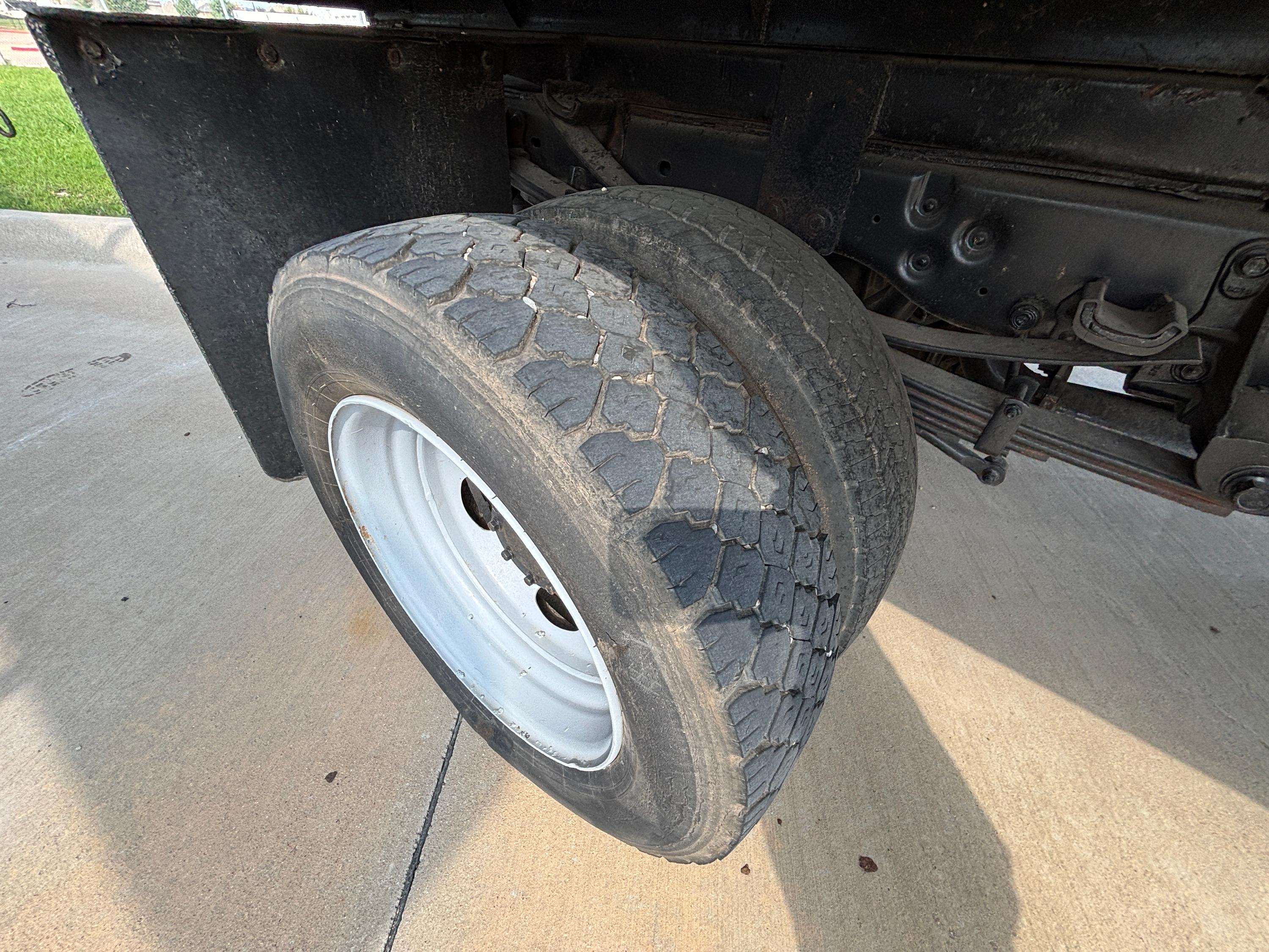 2015 Ford Crew Cab F550 Dump Body - image 18
