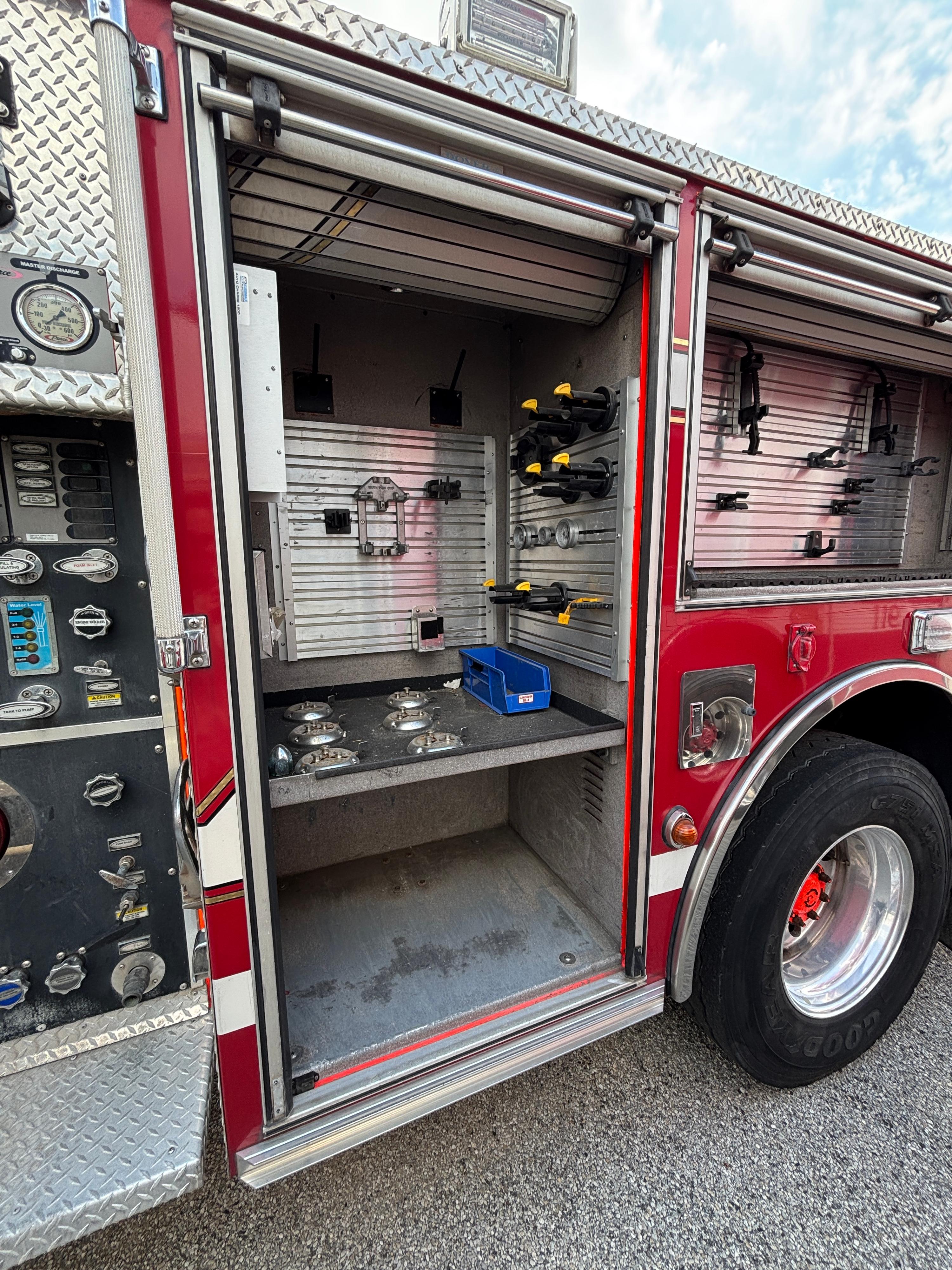 2001 Pierce Pumper - image 20