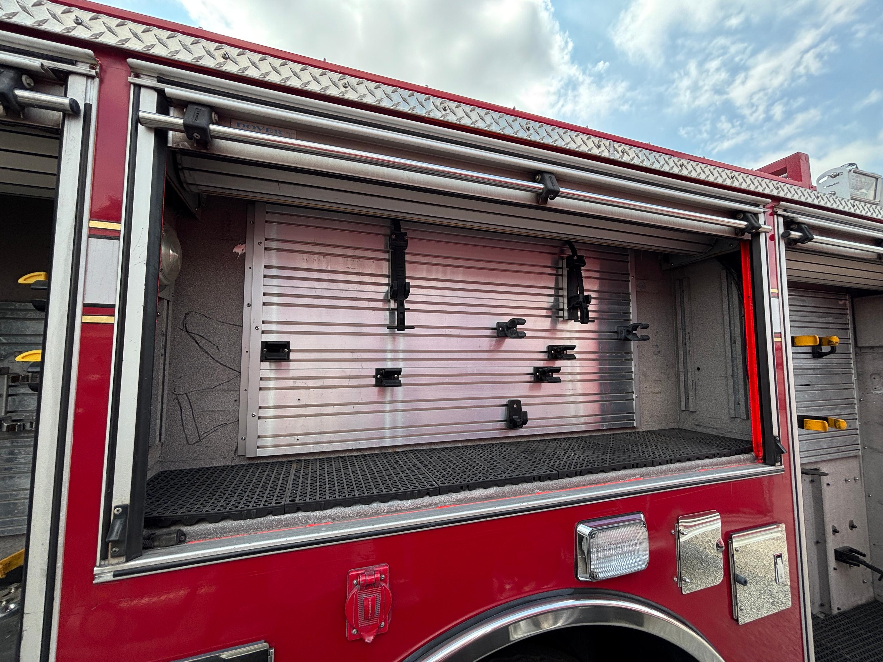 2001 Pierce Pumper - image 21