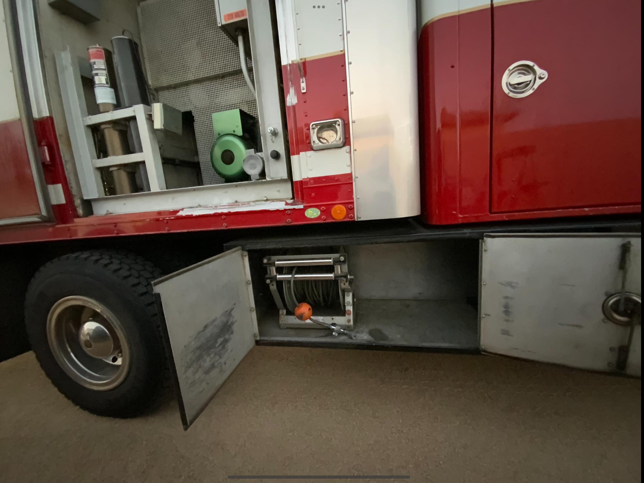 1999 Chevrolet C7H042 SCBA Air Support Truck C7500 Conventional Cab - image 20