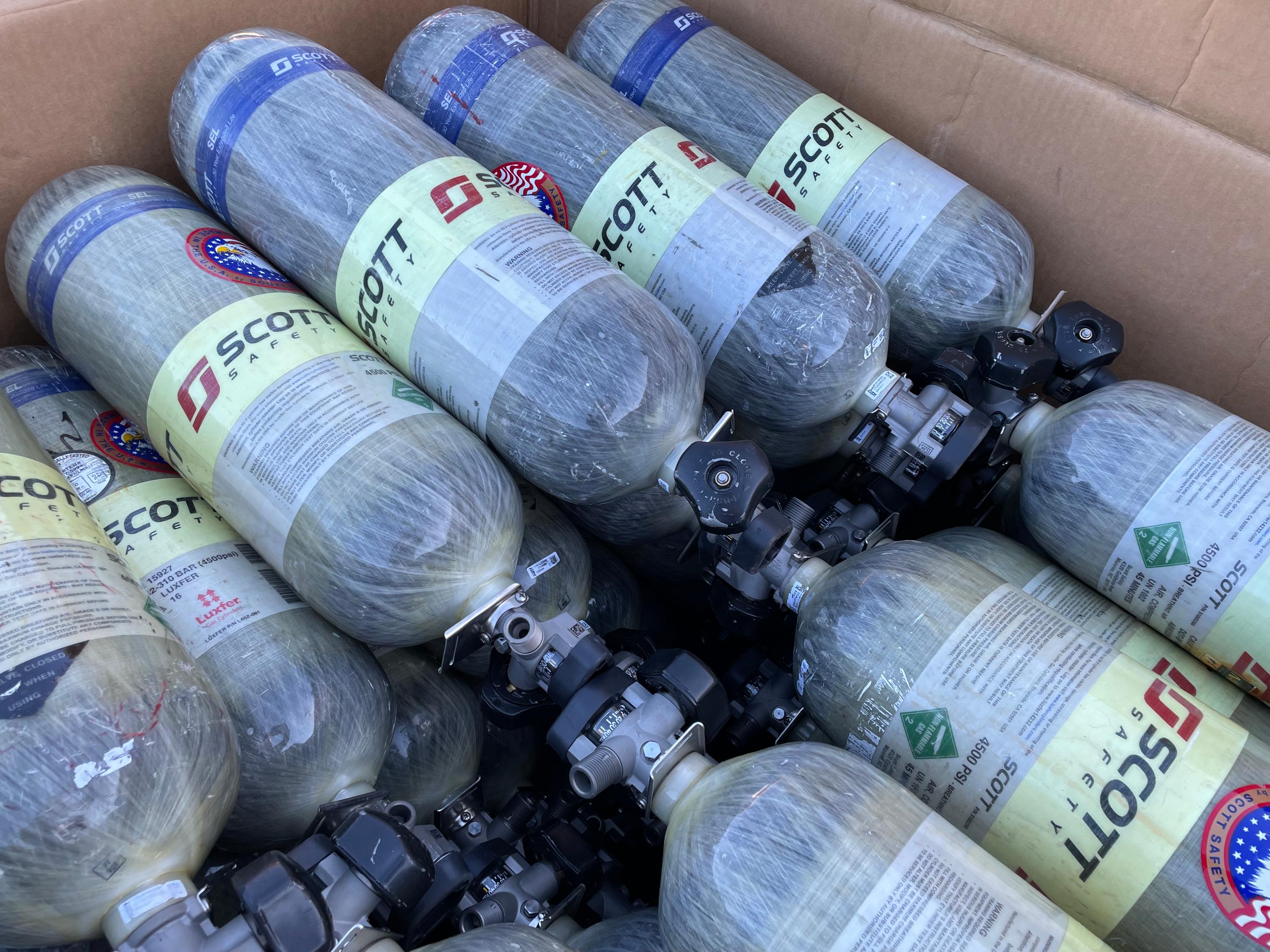 Scott Safety 4500psi 45min SEL Cylinders Mfr 2016 - image 1