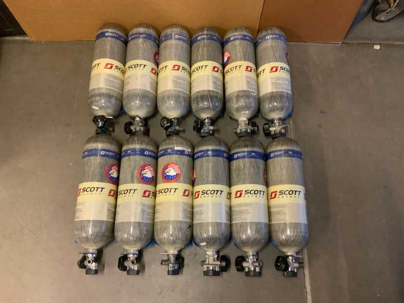 Scott Safety 4500psi 45min SEL Cylinders Mfr 2016 — photo 3