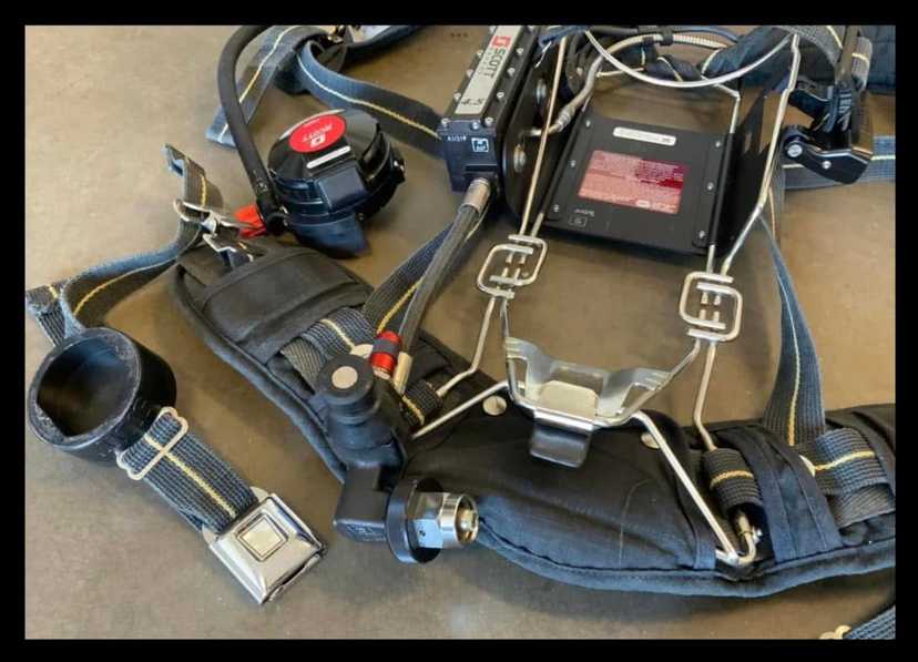 Scott 4.5 Wire Frame Air Pak SCBA — photo 4