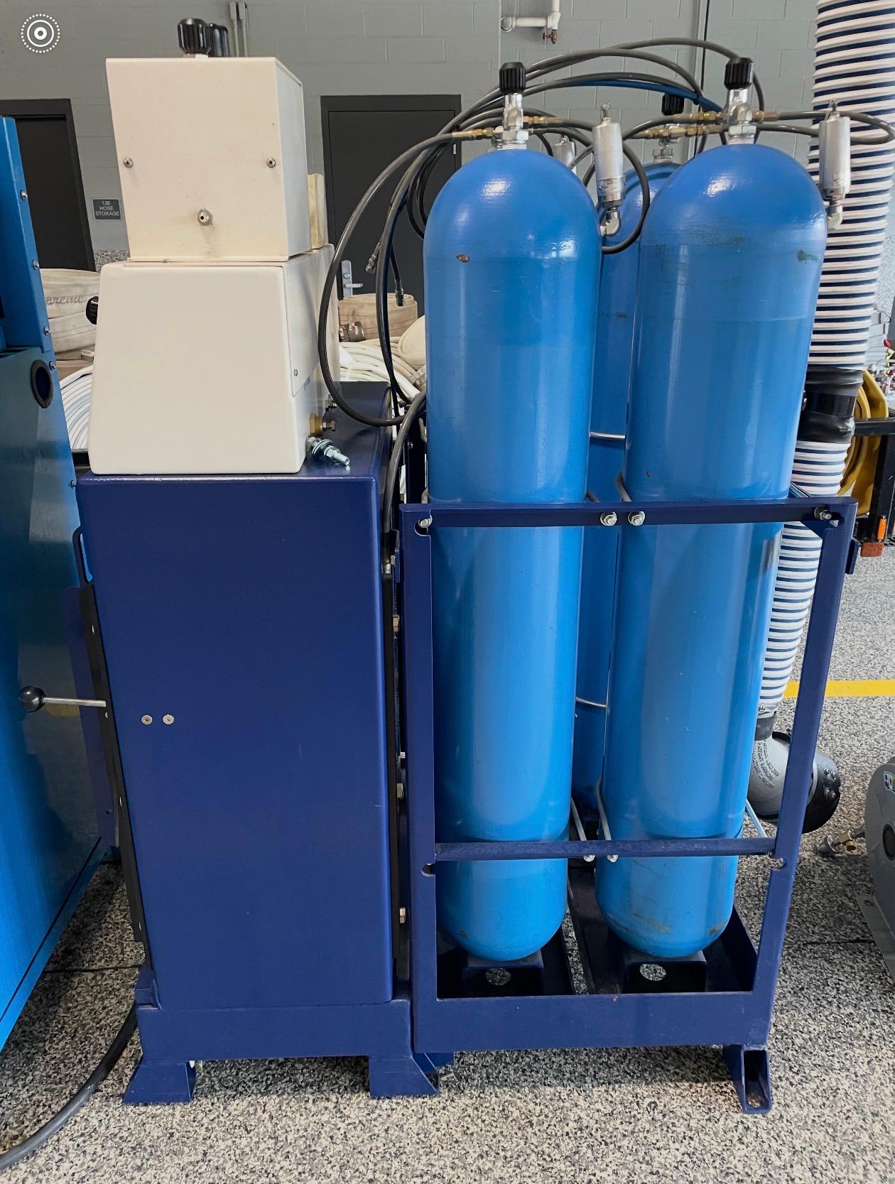 Mako SCBA Cylinder Cascade System with Revolve Air Fill Station and Hose Reel with Air Line - image 8
