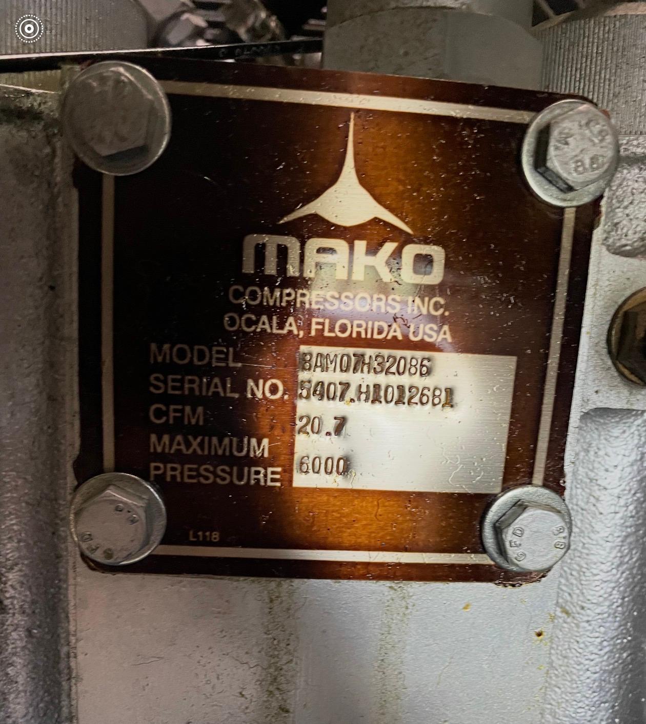 Mako SCBA Cylinder Cascade System with Revolve Air Fill Station and Hose Reel with Air Line - image 10