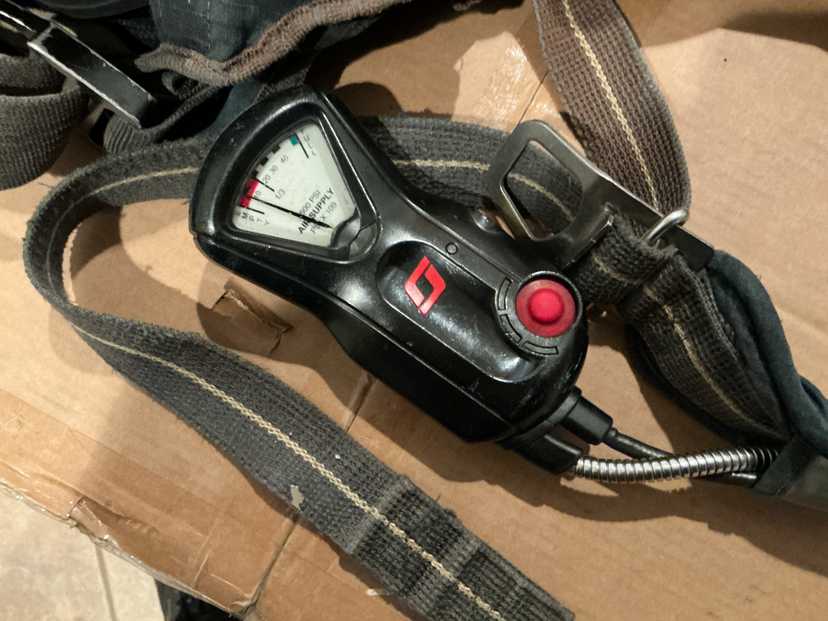 Scott 5.5 X3 Snap Change 5500 PSI CBRN SCBA — photo 5