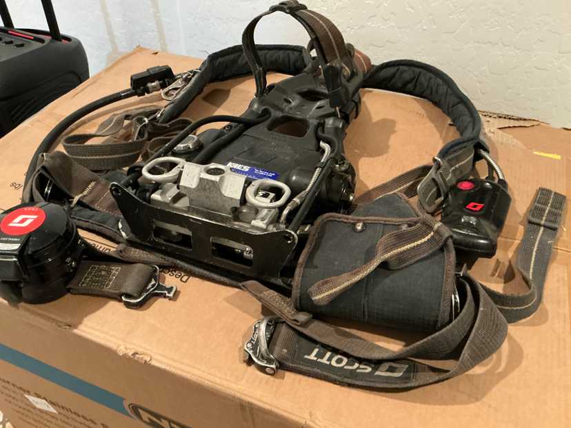 Scott 5.5 X3 Snap Change 5500 PSI CBRN SCBA — photo 2