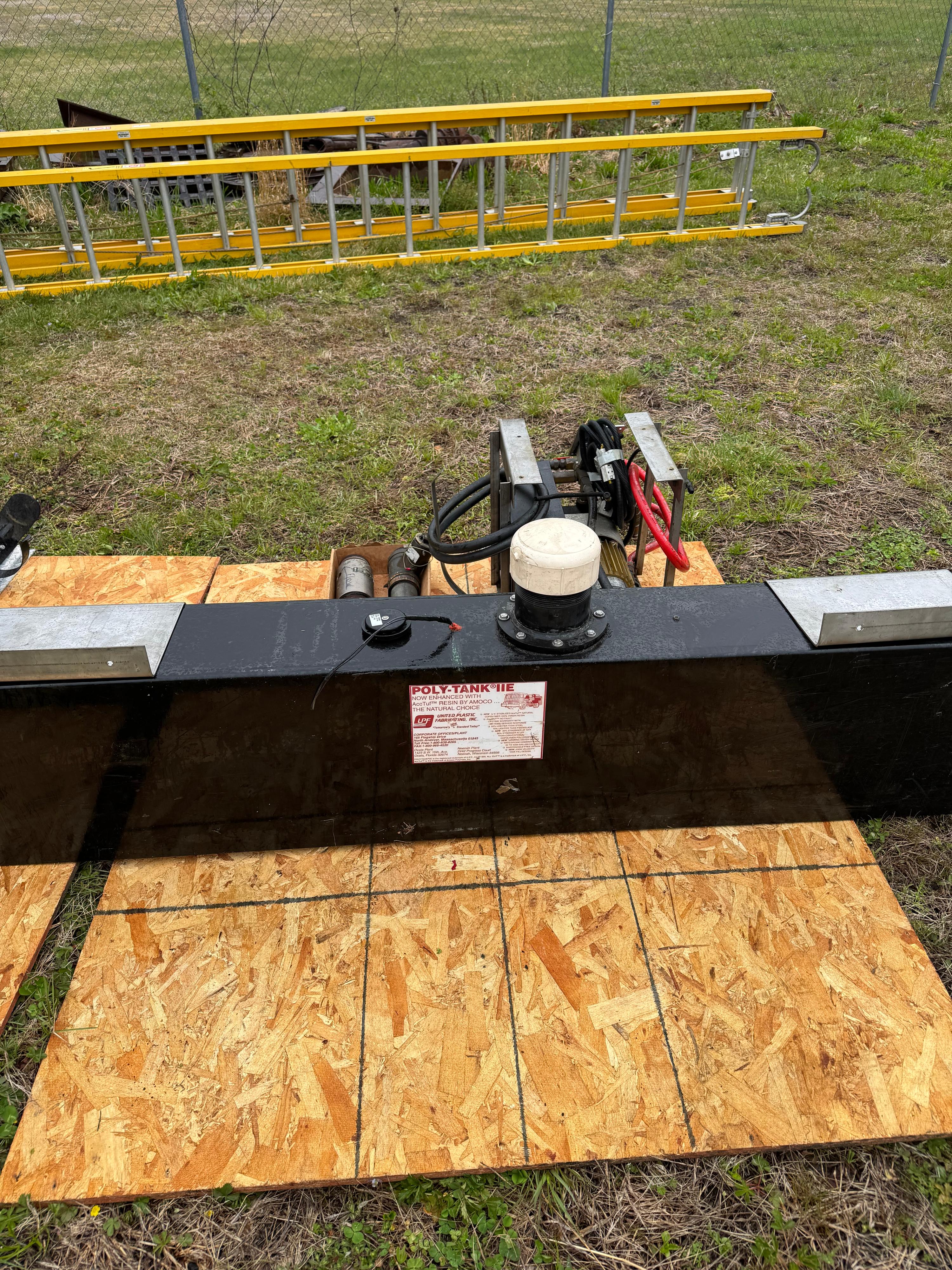 1601 Foam Pro - image 1