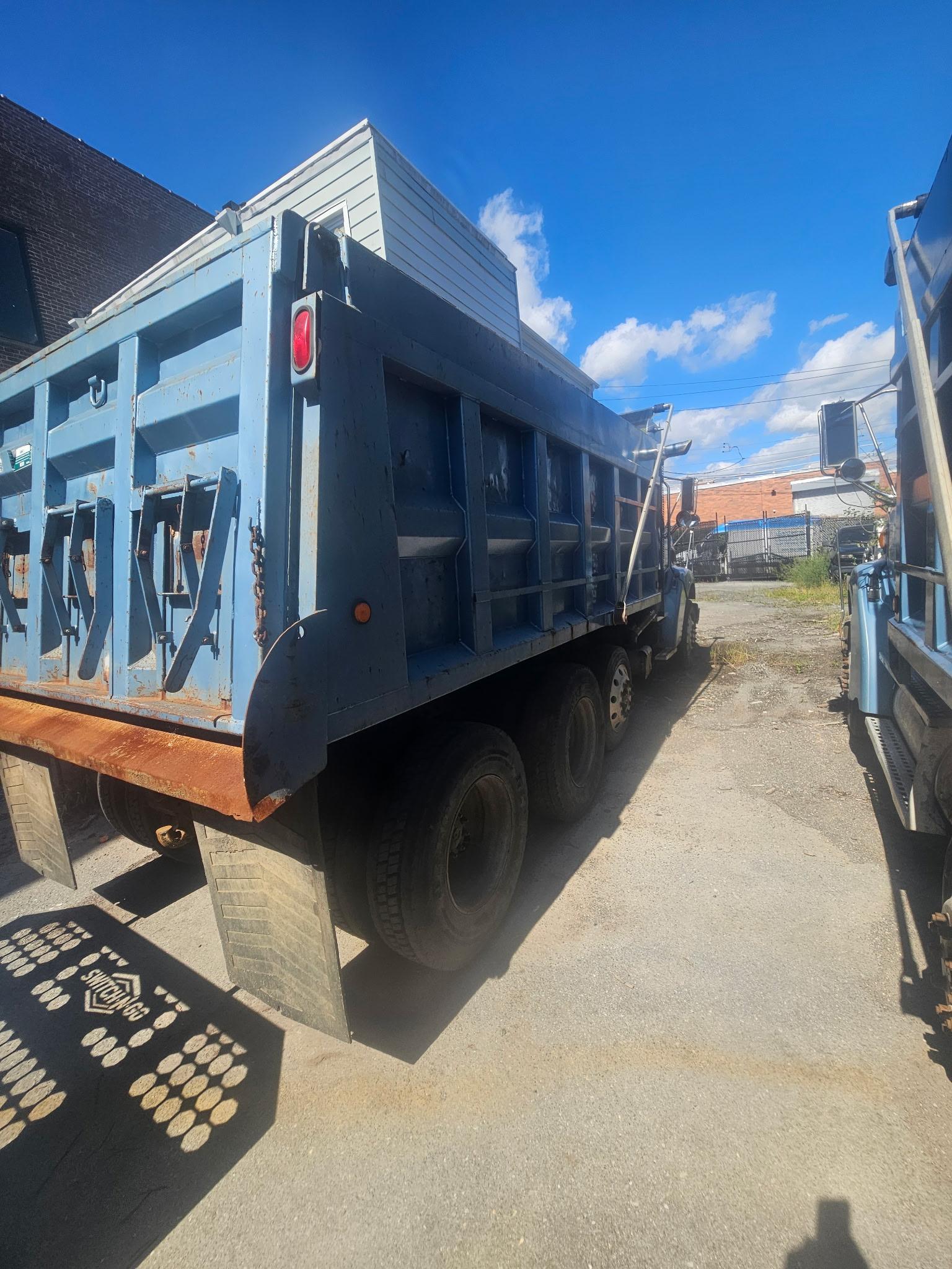 2000 Sterling Dump Truck - image 3