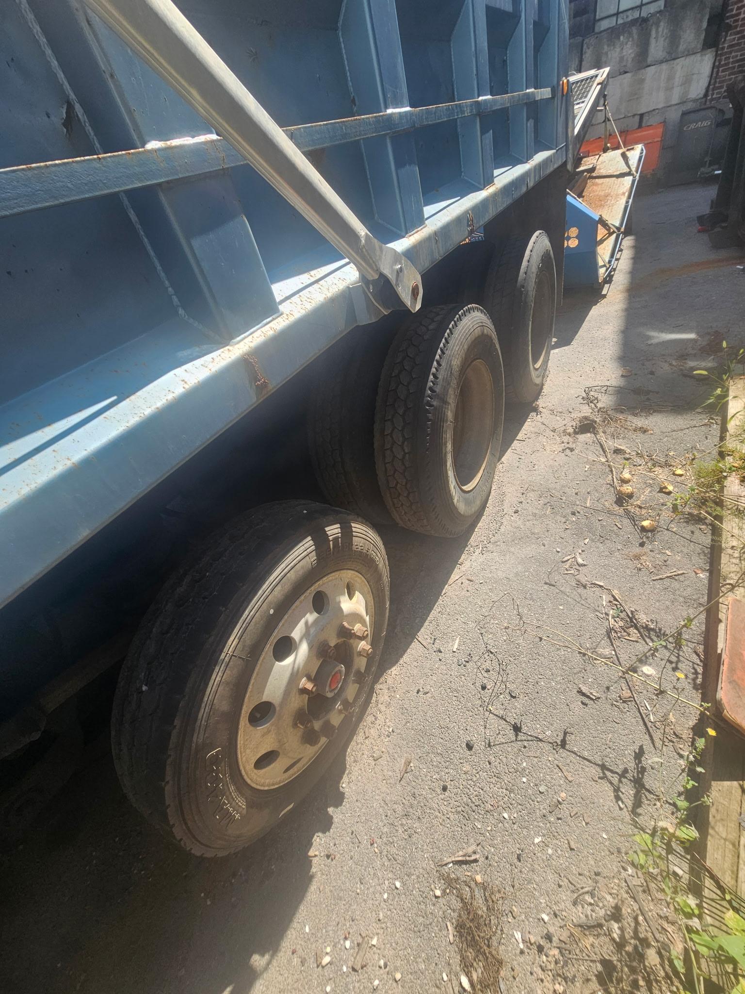 2000 Sterling Dump Truck - image 7