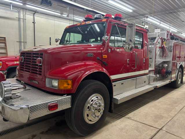 2002 E-One Freightliner Pumper