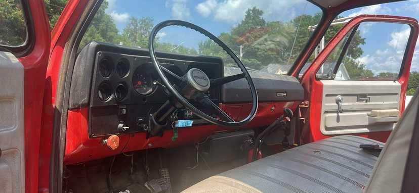 1973 GMC 6500 Dump Truck — photo 5