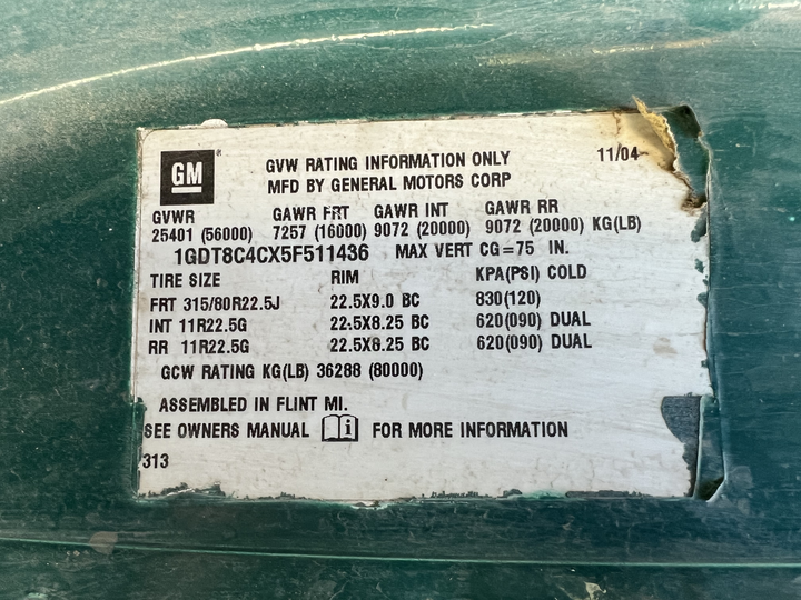 2005 GMC 8500 Dump Truck - image 7