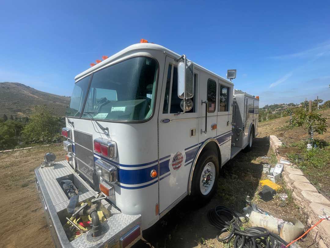 1998 Pierce Saber Fire Engine