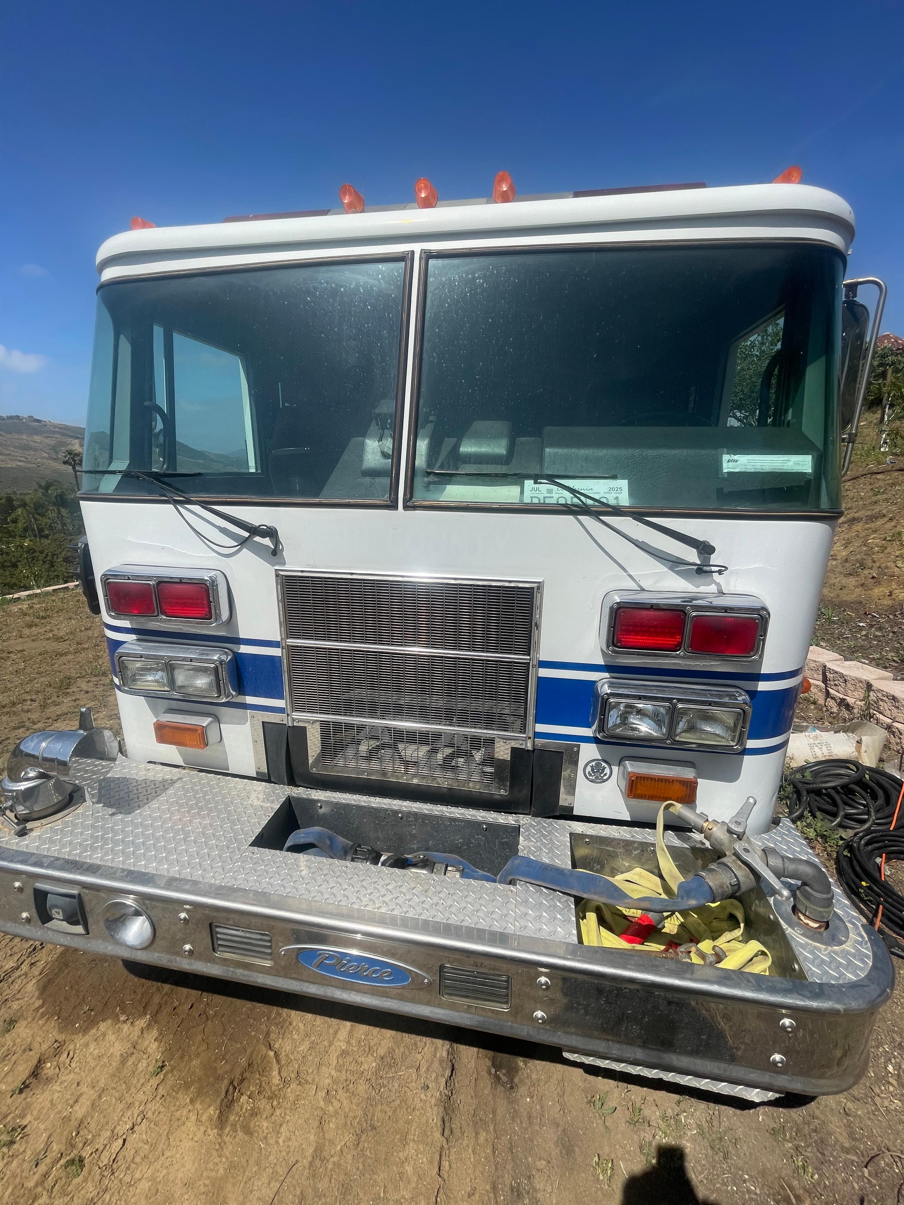 1998 Pierce Saber Fire Engine - image 6